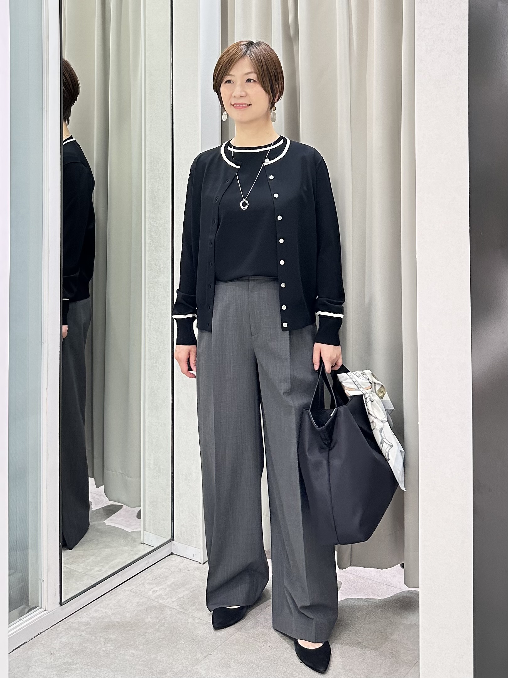 みなこさんの「UNTITLED｜【アンサンブル可/きれいめ/通勤】コンパクト5分袖ニット」を使ったコーディネート