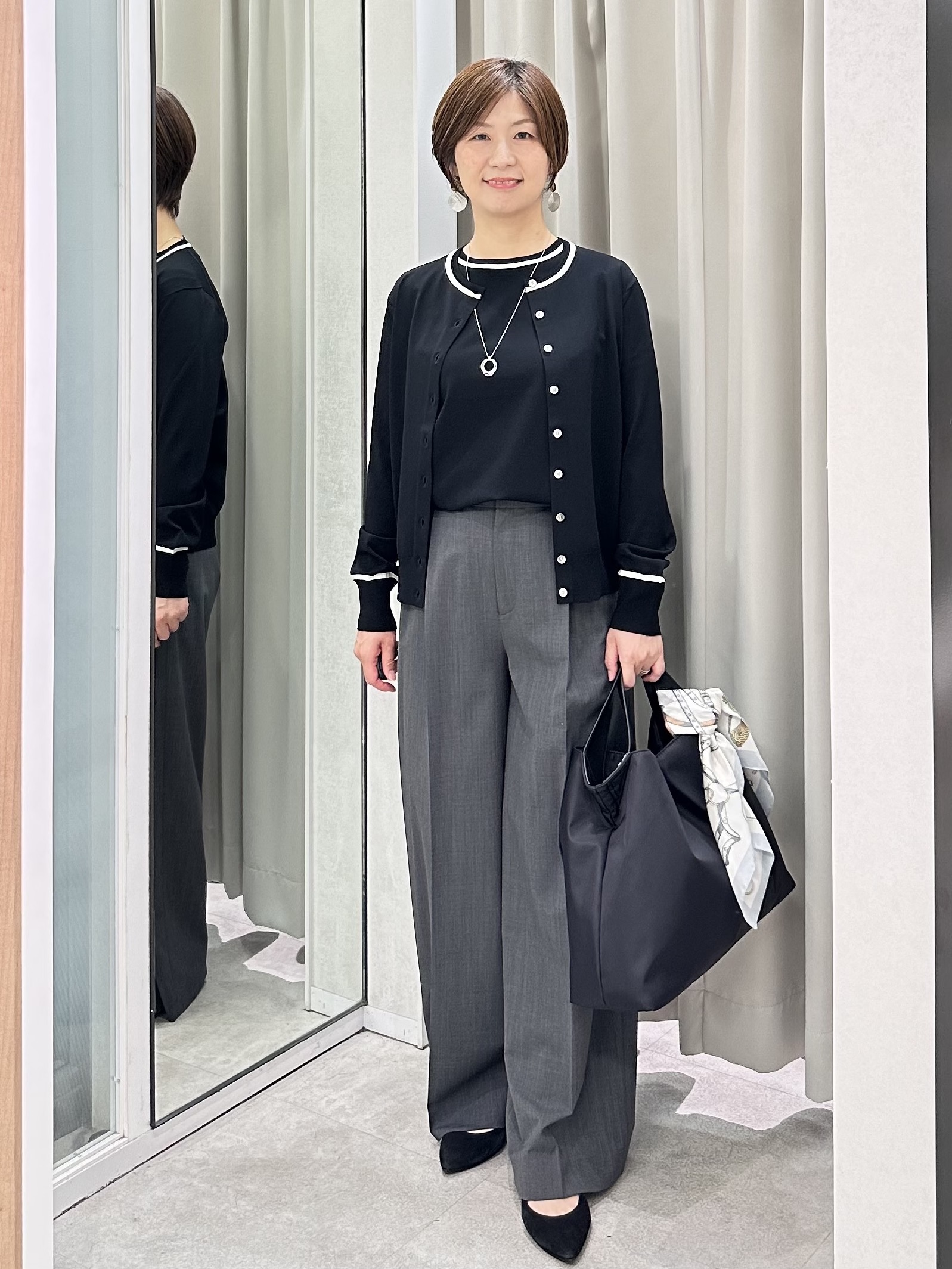 みなこさんの「UNTITLED｜【アンサンブル可/きれいめ/通勤】コンパクト5分袖ニット」を使ったコーディネート