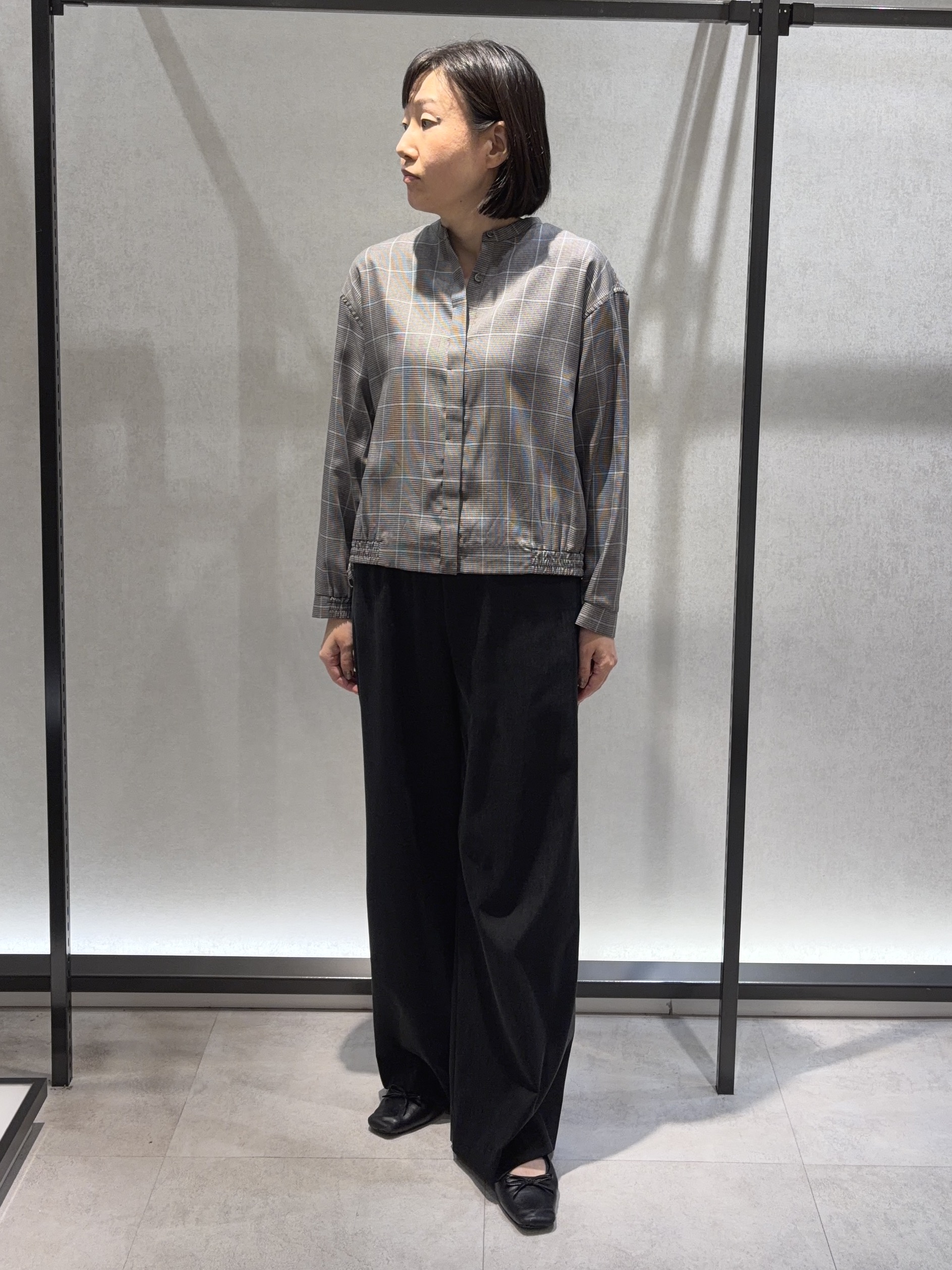 わたなべさんの「UNTITLED｜【セットアップ可/秋羽織り】メランジツイルシャツ」を使ったコーディネート