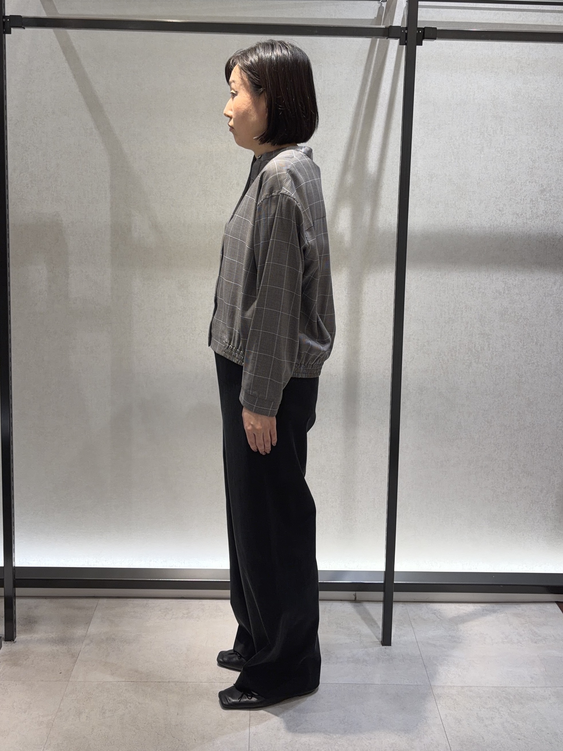 わたなべさんの「UNTITLED｜【セットアップ可/秋羽織り】メランジツイルシャツ」を使ったコーディネート