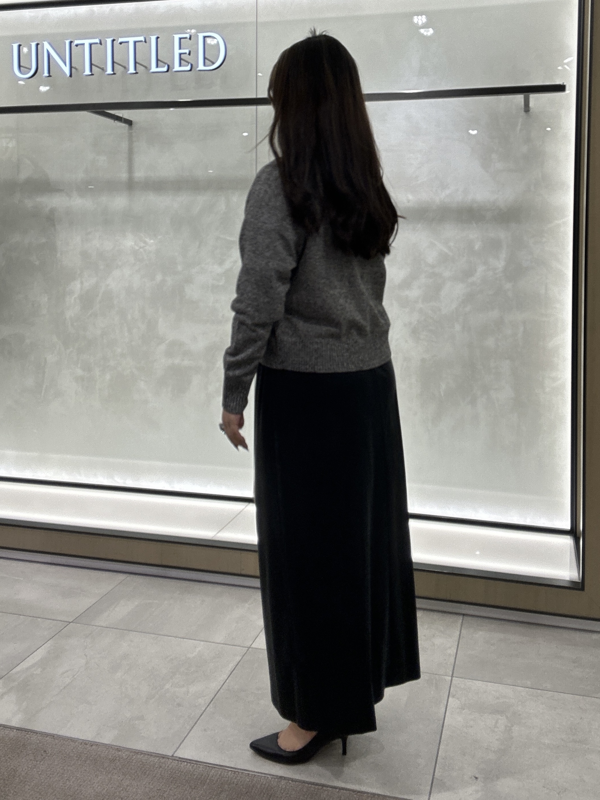 YURIさんの「UNTITLED｜【秋めきリラクシー/セットアップ可】ヴィンテージライク ロングスカート」を使ったコーディネート