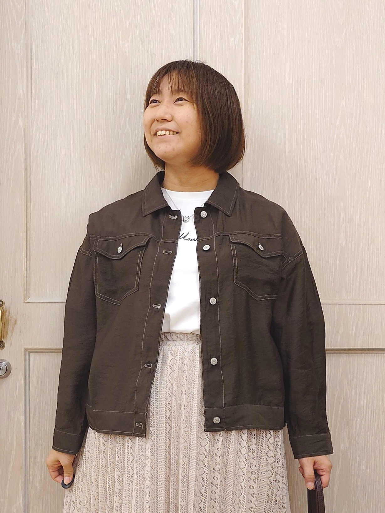 とろろさんの「SHOO･LA･RUE｜【S-LL/洗濯機可】Gジャン風 軽く羽織れるシアージャケット」を使ったコーディネート