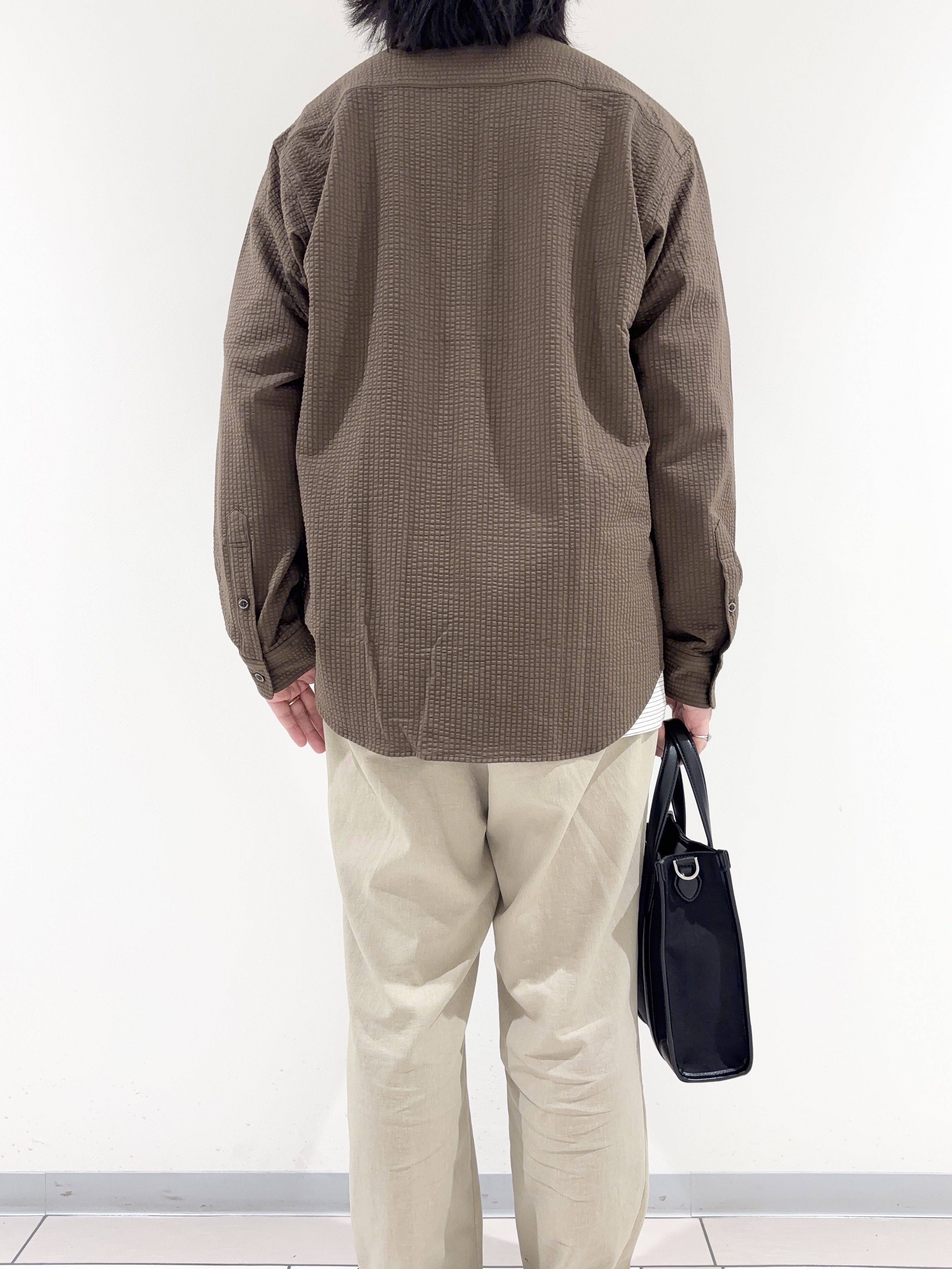 及川さんの「TAKEO KIKUCHI｜シルケット ボーダー 長袖 Tシャツ」を使ったコーディネート