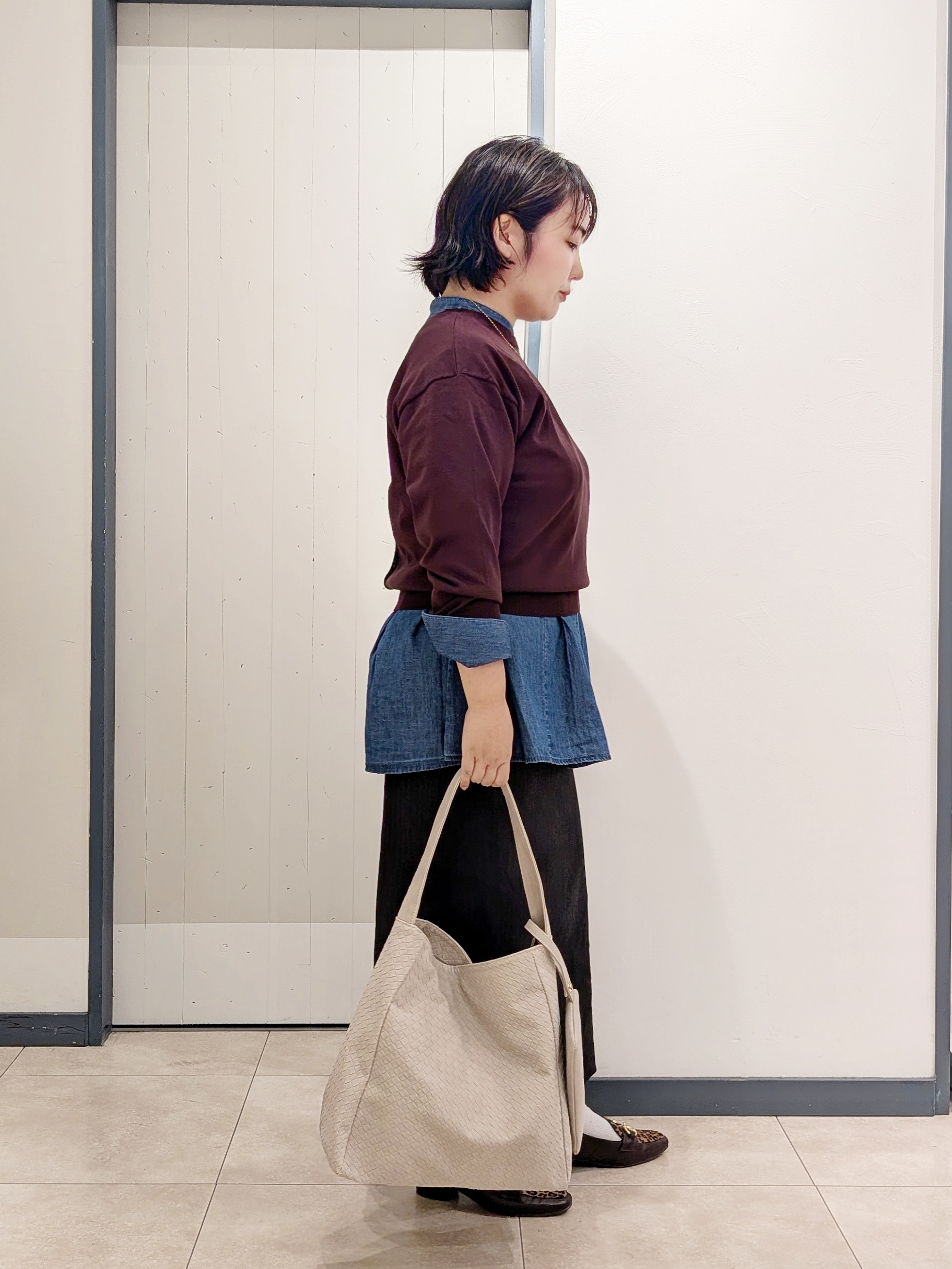 yukikaさんの「grove｜【前後2WAY】さりげなく、上品にきらめく ニットカーディガン」を使ったコーディネート