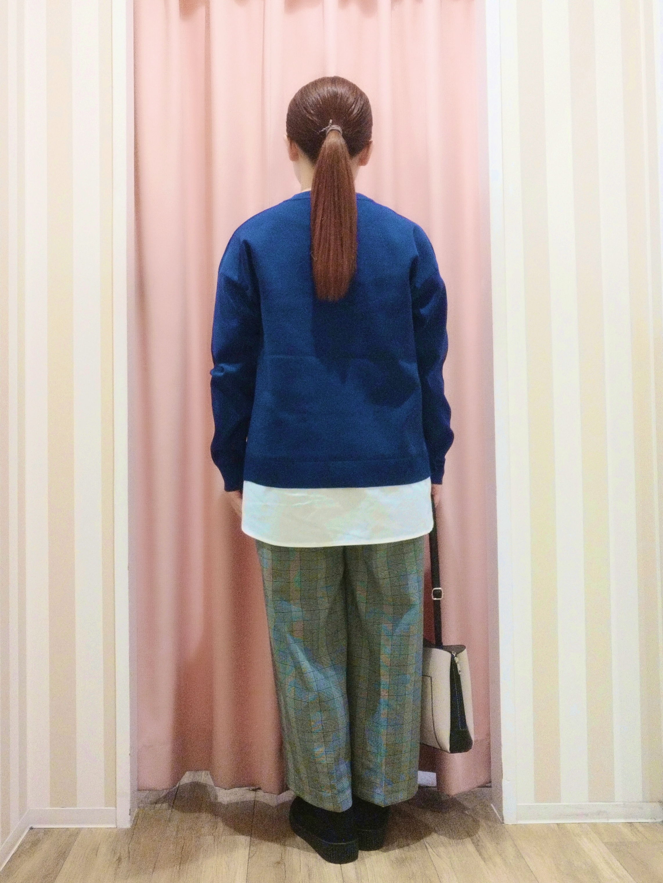mさんの「SHOO･LA･RUE｜【S-LL】着るだけできまる シャツレイヤード風 スポンディッシュニット」を使ったコーディネート
