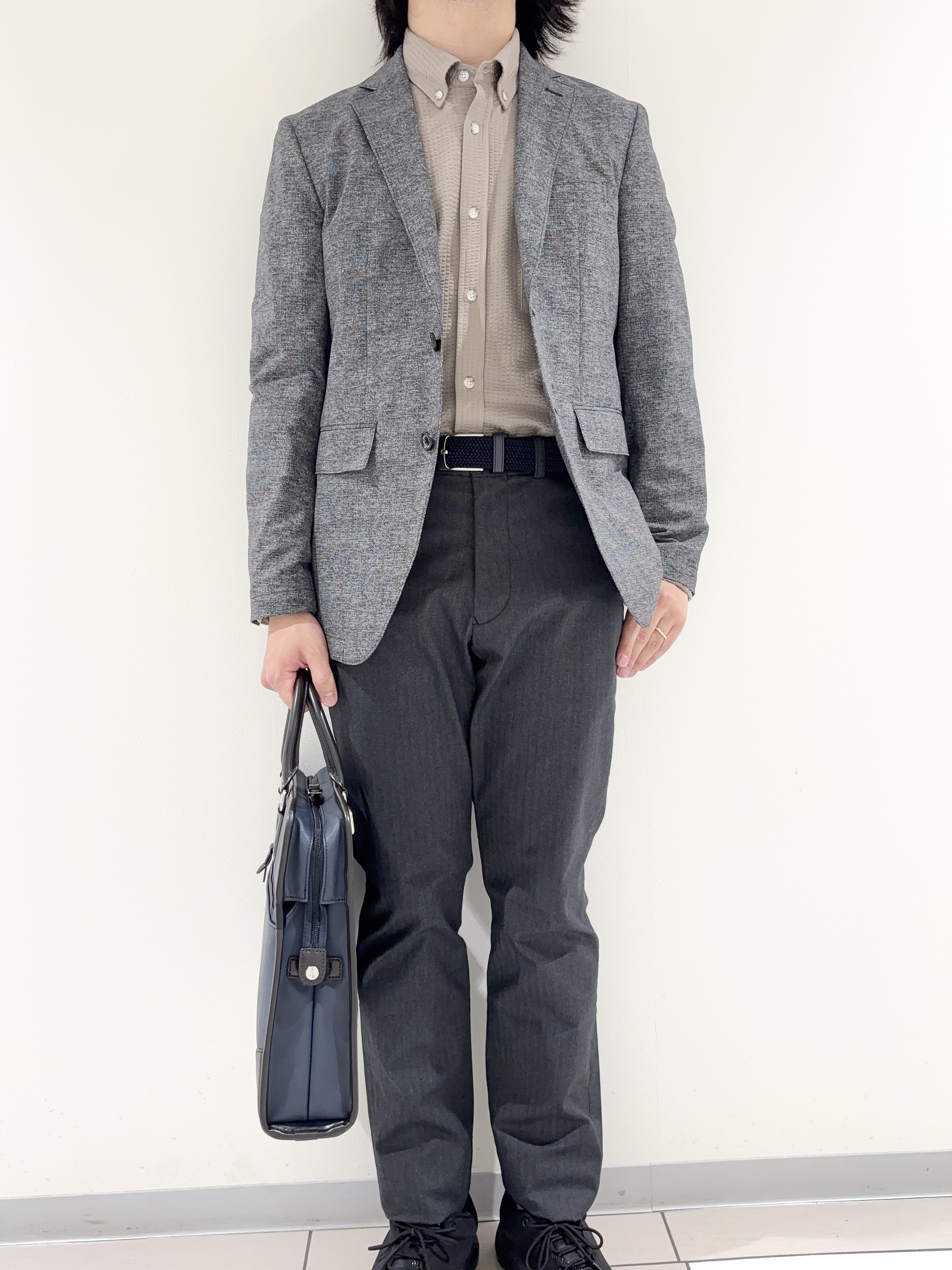 及川さんの「TAKEO KIKUCHI｜【抗菌防臭】COOL DOTS（R）ドビープリント ジャケット」を使ったコーディネート