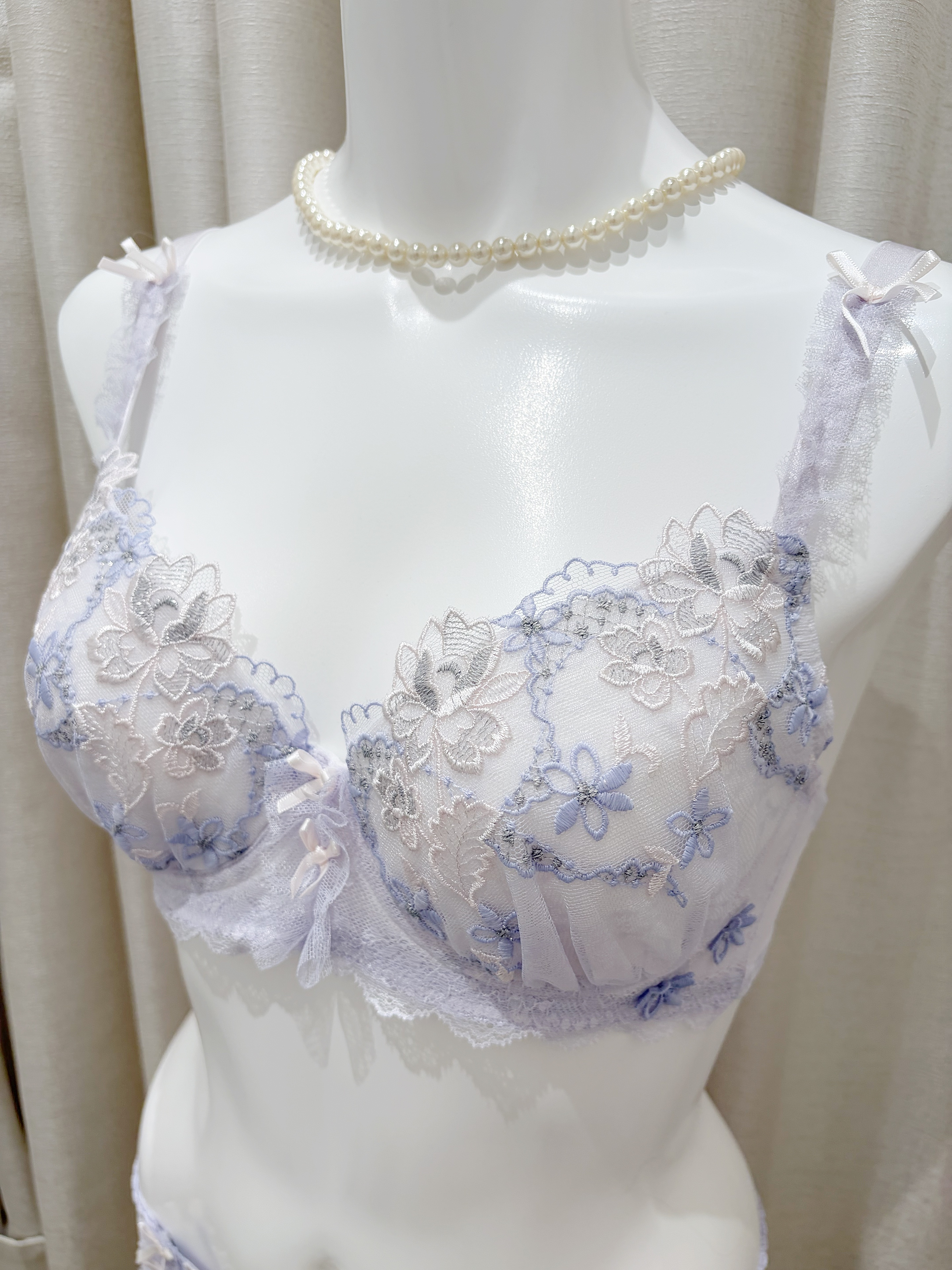 NENE さんの「Risa Magli｜ナルナ ノンワイヤーブラ （B－C） ＜ノンワイヤーブラ メロフィータイプ＞」を使ったコーディネート