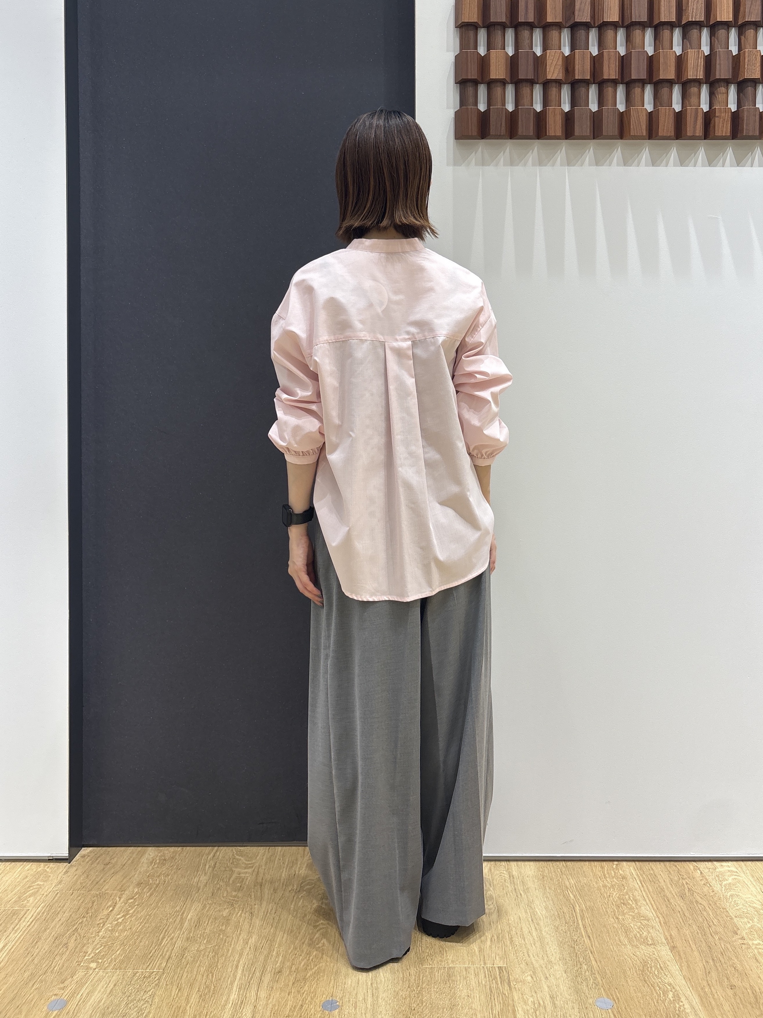 risaさんの「Dessin｜【洗える/7色展開/XS-L】フロントフリルブラウス」を使ったコーディネート