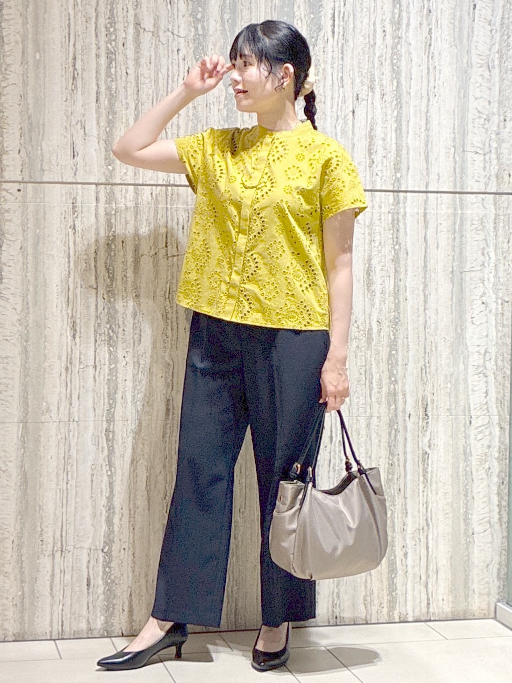  beni_gingerさんの「Reflect｜【通勤◎】カットワーク刺繍レース シャツブラウス」を使ったコーディネート