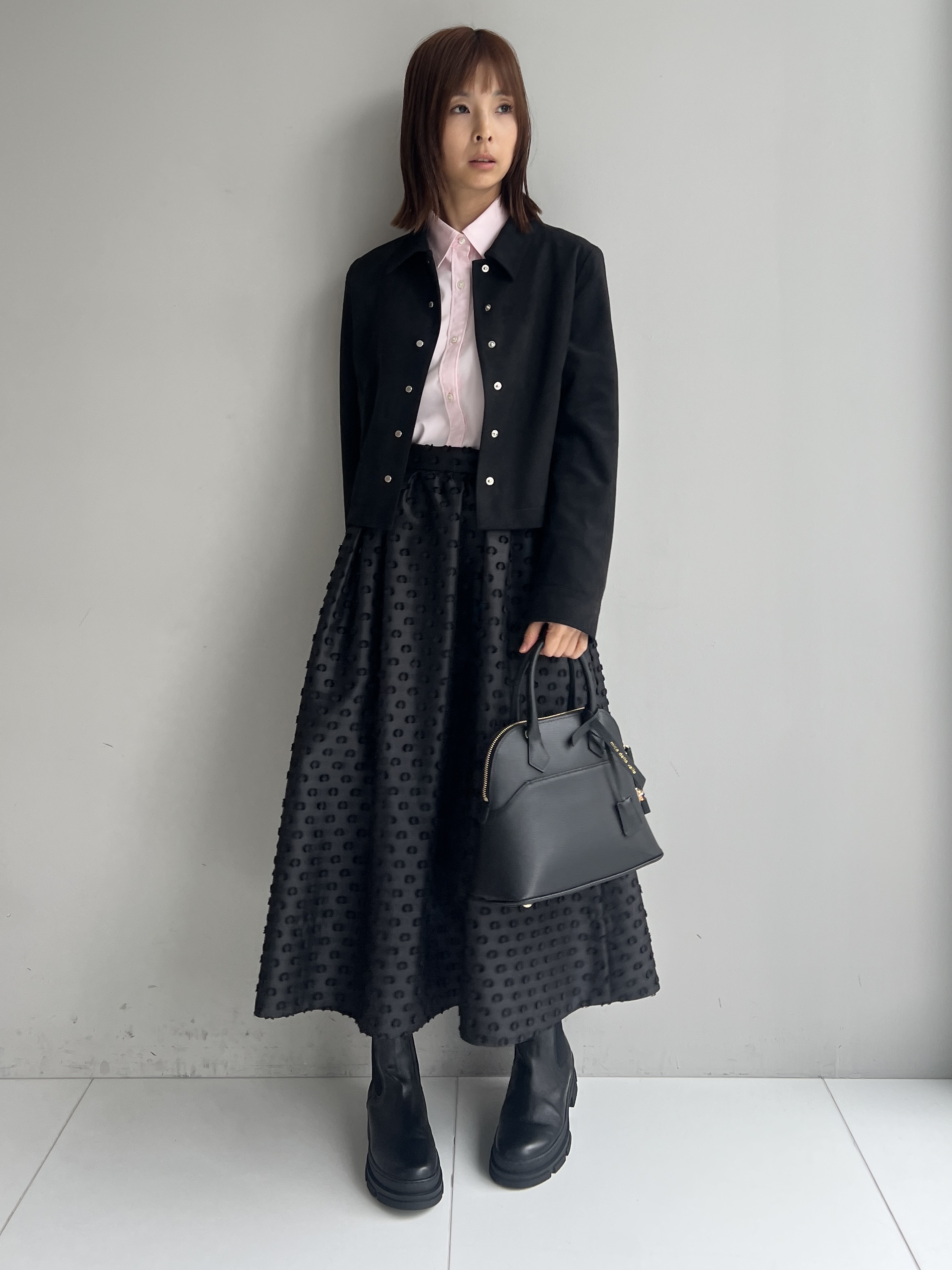misaさんの「DRESSTERIOR｜◆mica della valle（ミカデラヴァッレ）Katia ハンドバッグ」を使ったコーディネート