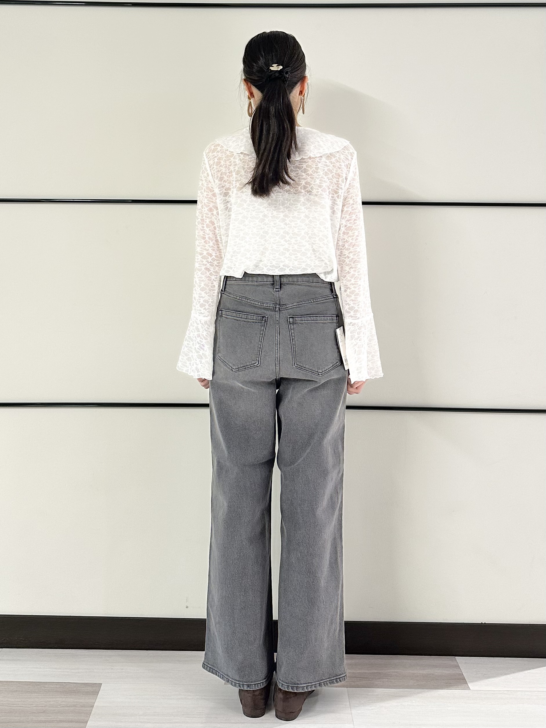Momoさんの「Reflect｜【洗える】フリルレースブラウス」を使ったコーディネート