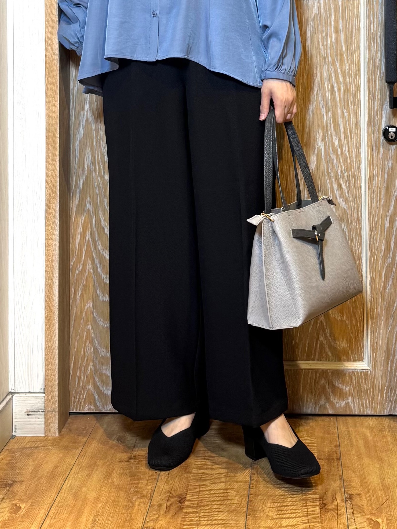 KAORIさんの「SHOO･LA･RUE｜配色取り外しリボン付きフレアブラウス」を使ったコーディネート