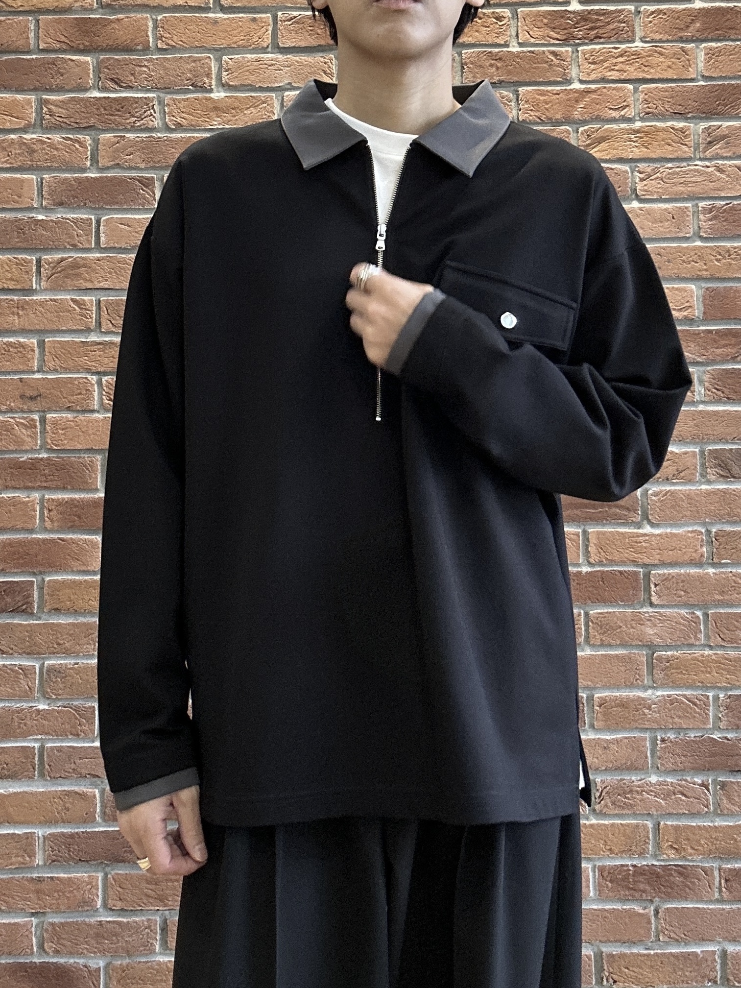 ドイさんの「tk.TAKEO KIKUCHI｜2タックワイドスラックス」を使ったコーディネート