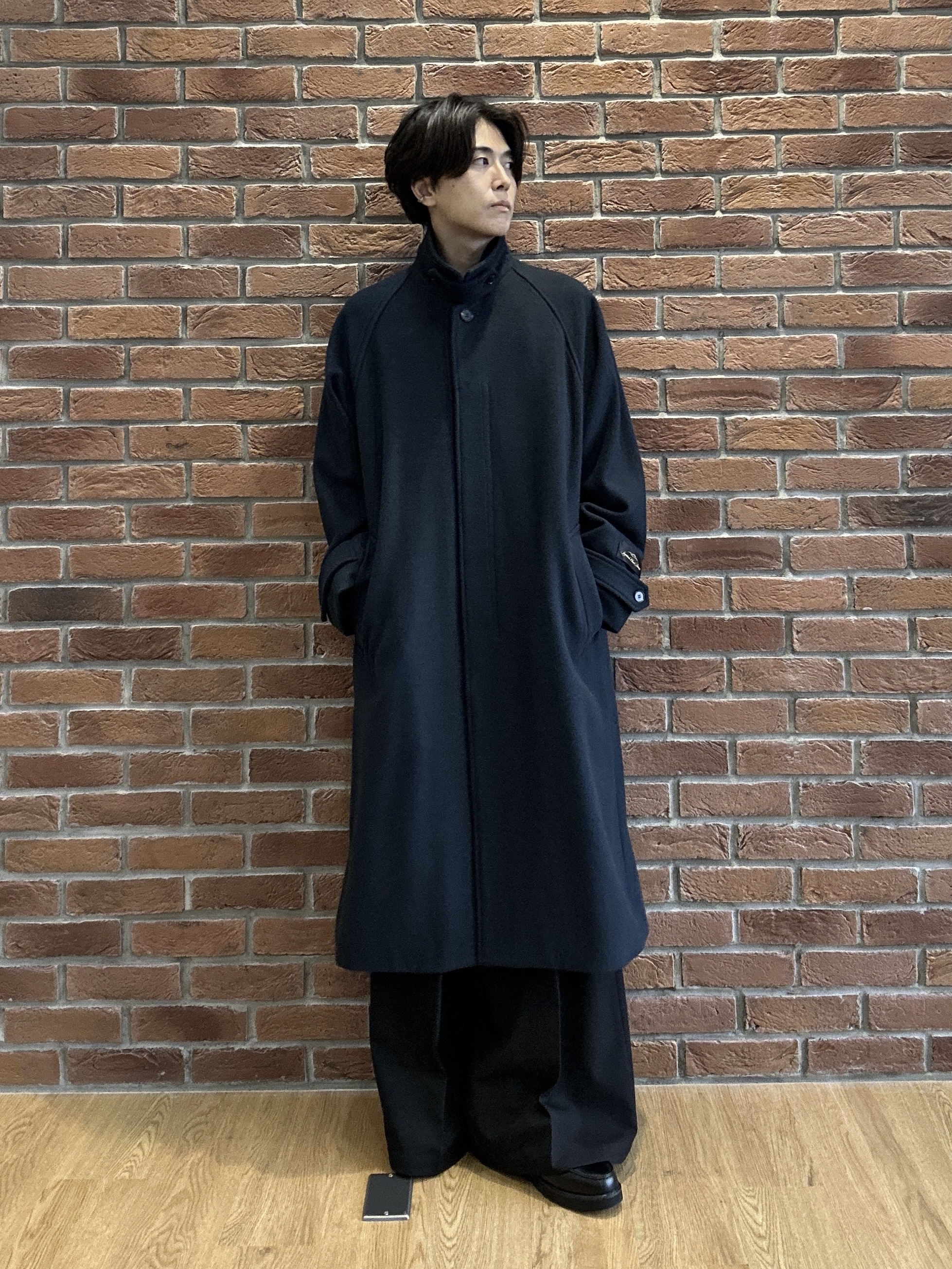 ドイさんの「tk.TAKEO KIKUCHI｜2タックワイドスラックス」を使ったコーディネート