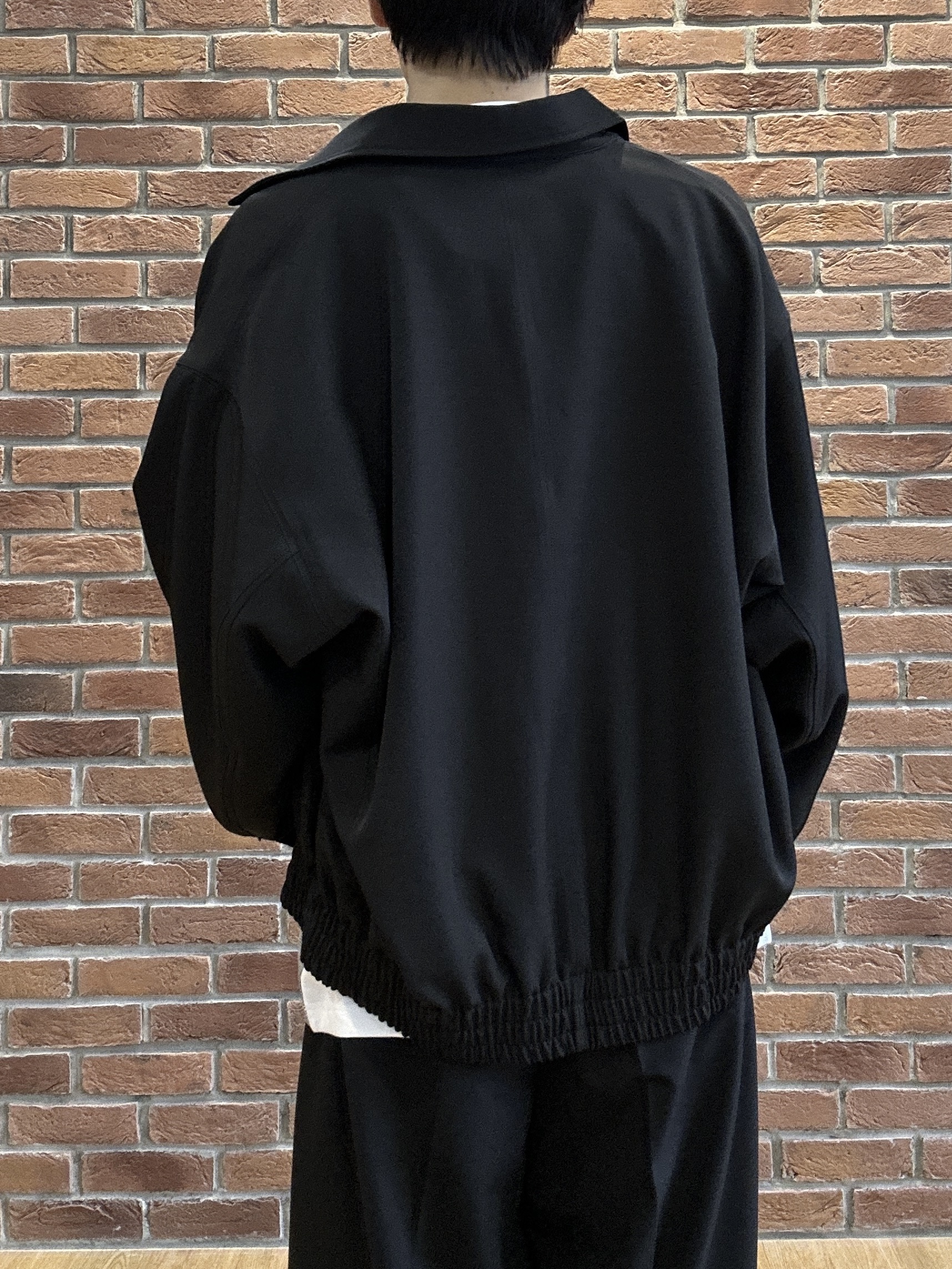 ドイさんの「tk.TAKEO KIKUCHI｜2タックワイドスラックス」を使ったコーディネート