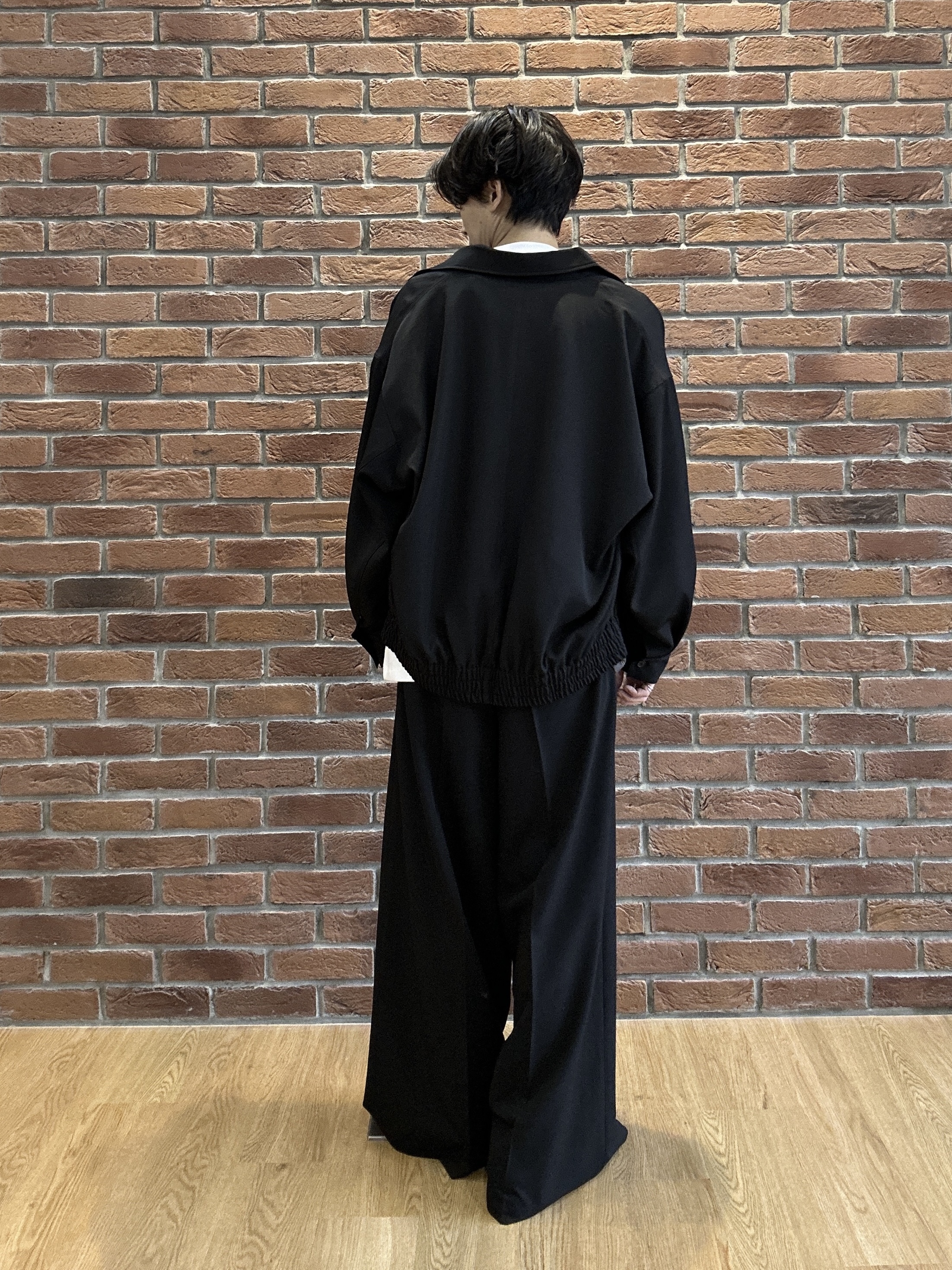 ドイさんの「tk.TAKEO KIKUCHI｜2タックワイドスラックス」を使ったコーディネート