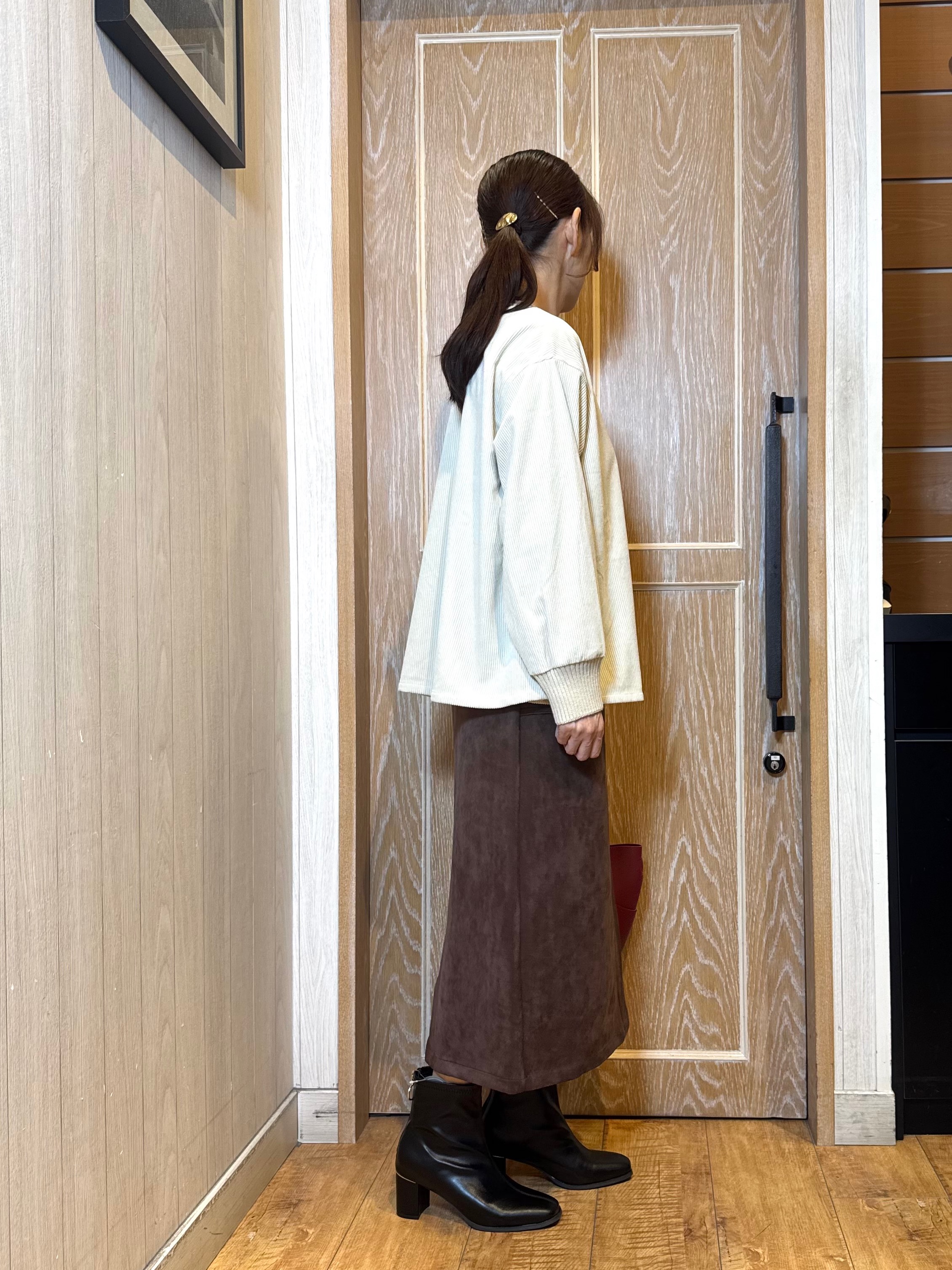 KAORIさんの「SHOO･LA･RUE｜コーデの幅が広がる！コーデュロイ2WAYプルオーバー」を使ったコーディネート