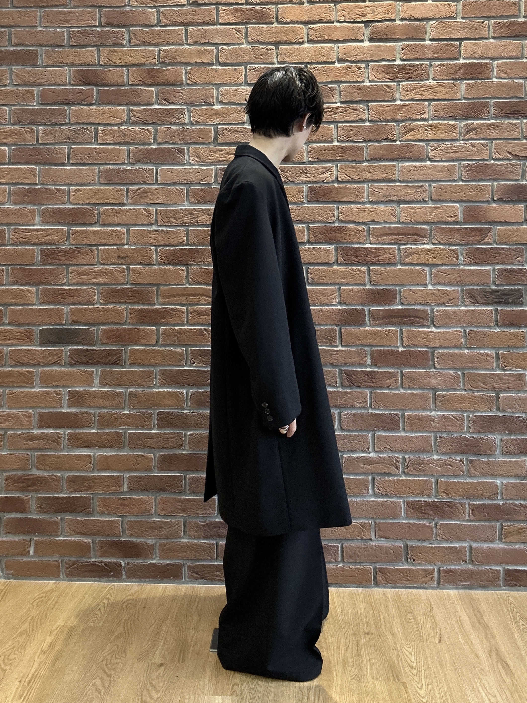 ドイさんの「tk.TAKEO KIKUCHI｜2タックワイドスラックス」を使ったコーディネート