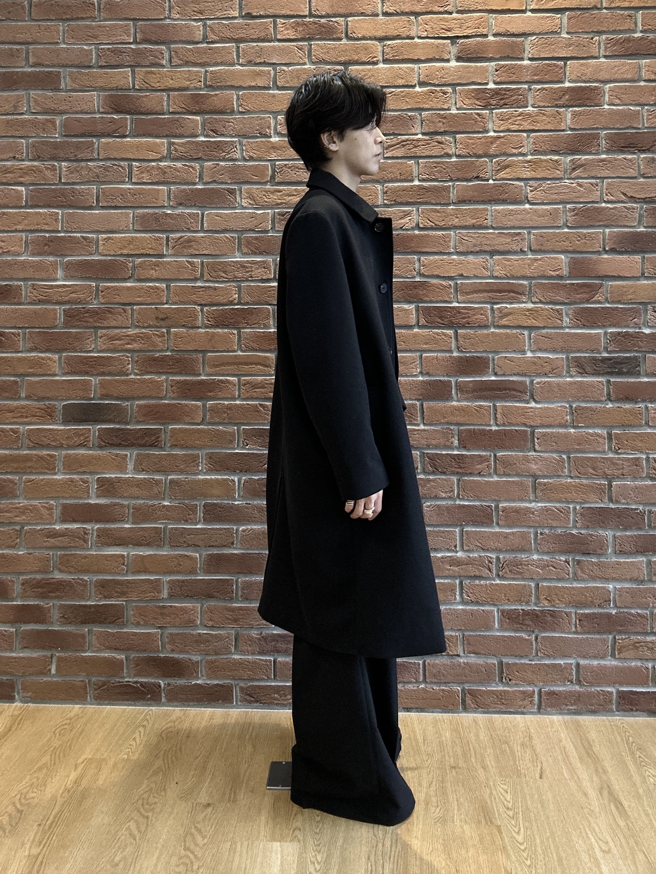 ドイさんの「tk.TAKEO KIKUCHI｜2タックワイドスラックス」を使ったコーディネート