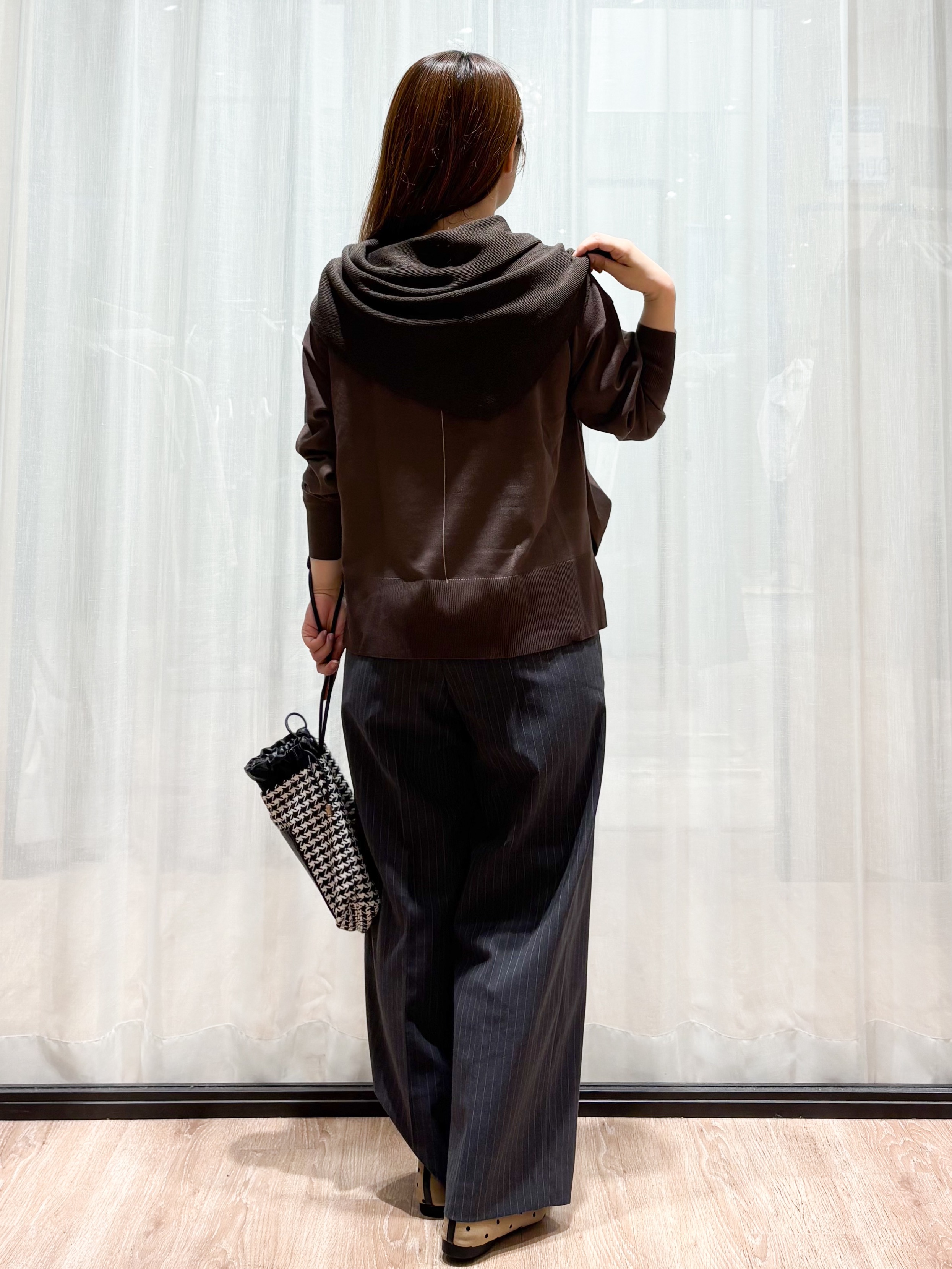 かなさんの「OPAQUE.CLIP｜リラクシークルーニット【洗濯機OK】」を使ったコーディネート