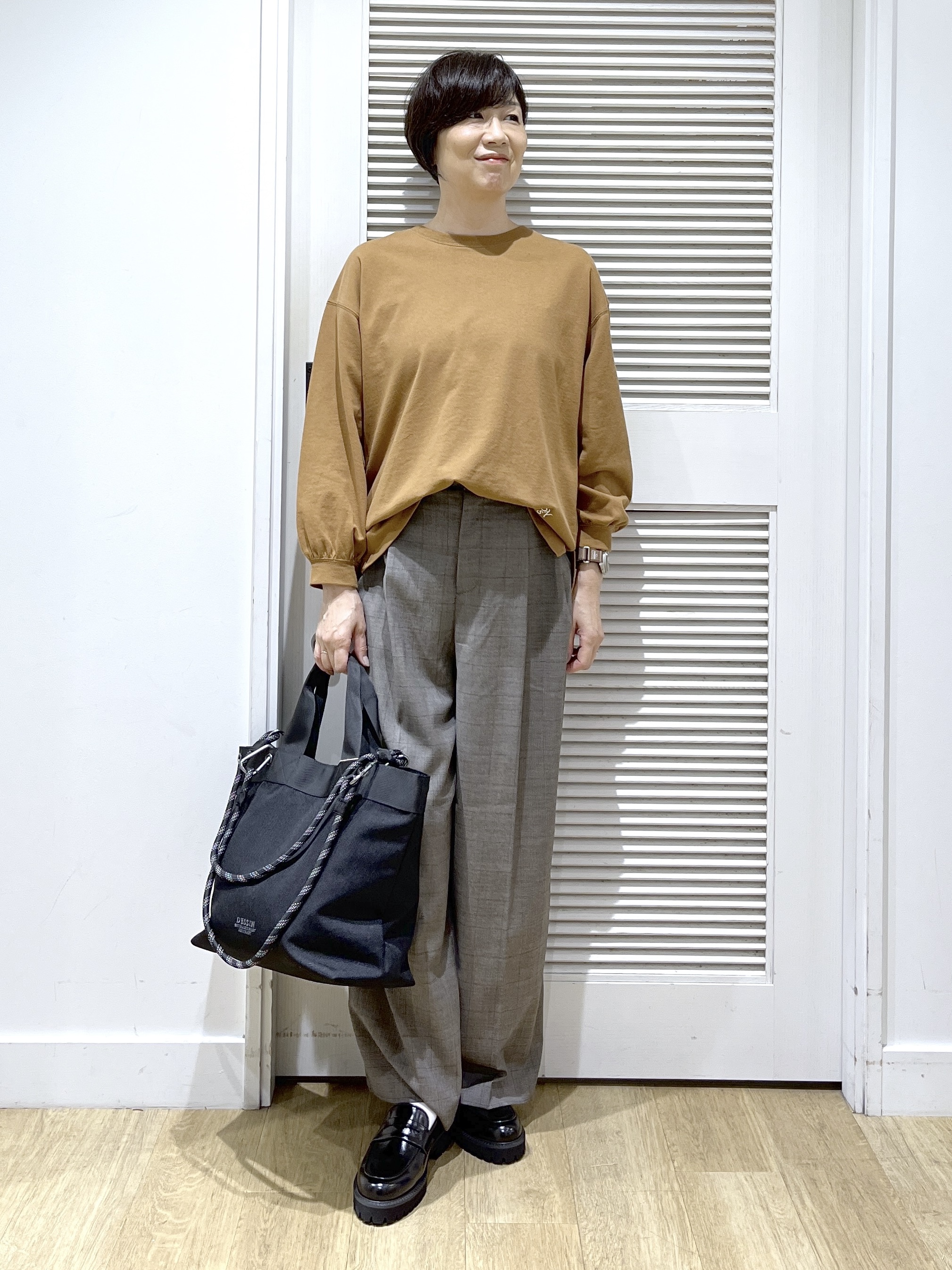 Miyazakiさんの「Dessin｜【洗える/7色展開/XS-L】バックヘンリーミニ裏毛 長袖」を使ったコーディネート