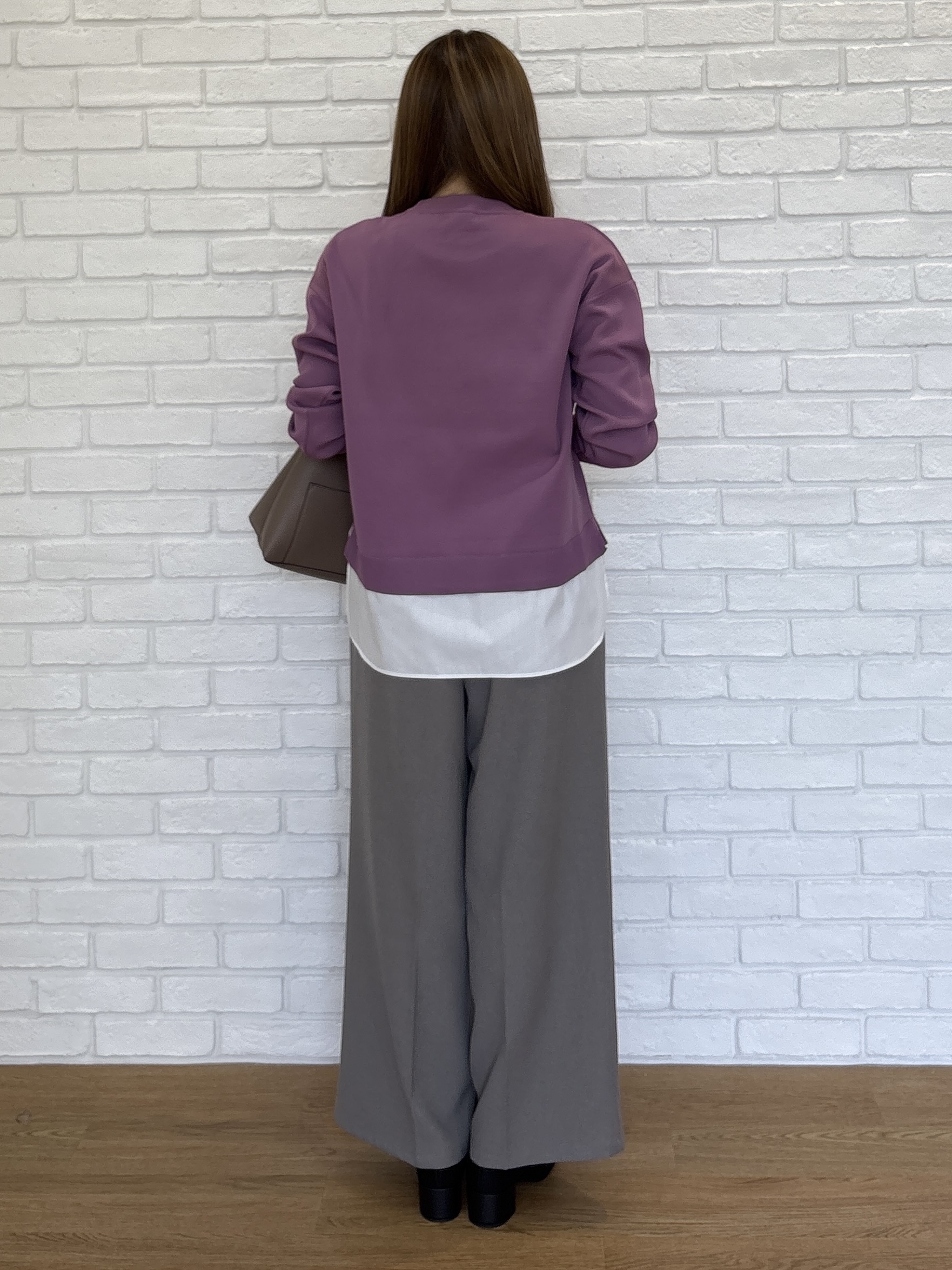 sayaさんの「SHOO･LA･RUE｜【S-LL】着るだけできまる シャツレイヤード風 スポンディッシュニット」を使ったコーディネート