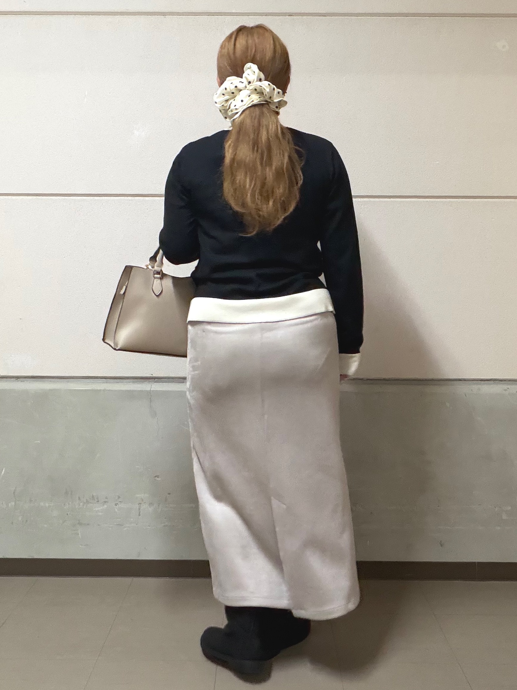 まちゃんなちゃんさんの「SHOO･LA･RUE｜【S-LL/洗濯機可】配色使いが目を惹く クルーネックニットカーディガン」を使ったコーディネート
