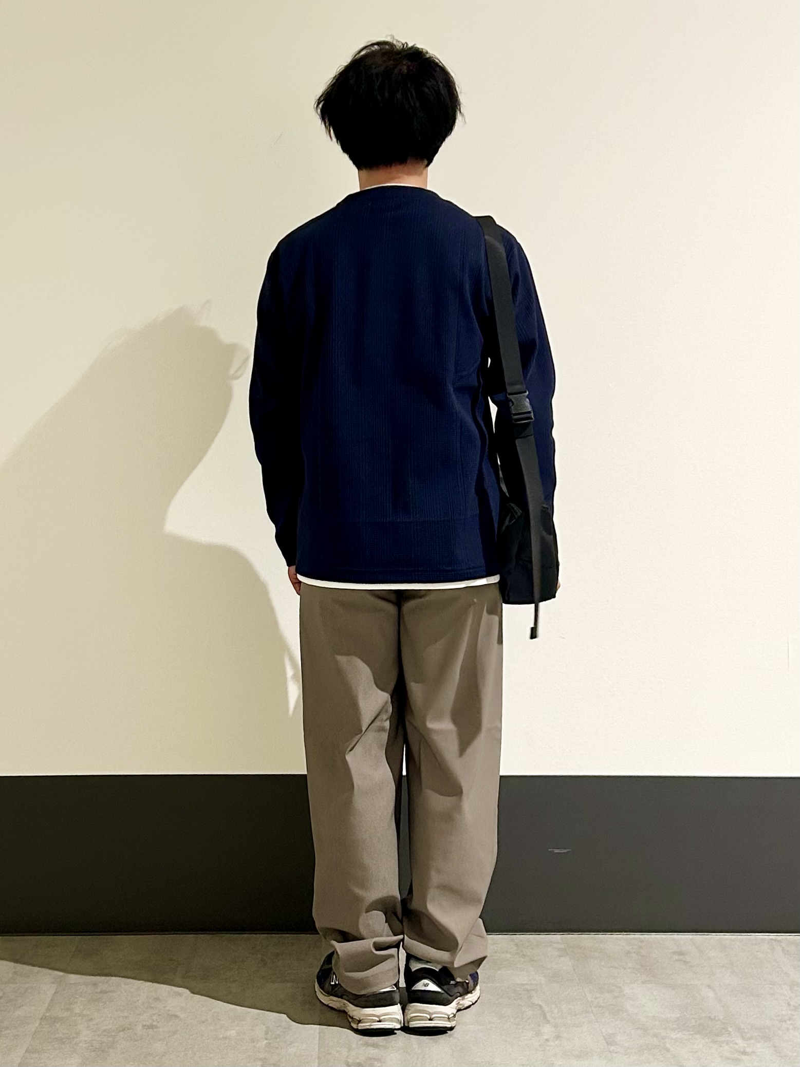 KENJI Iさんの「THE SHOP TK｜【洗濯機OK】ワッフル レイヤード 長袖Tシャツ」を使ったコーディネート