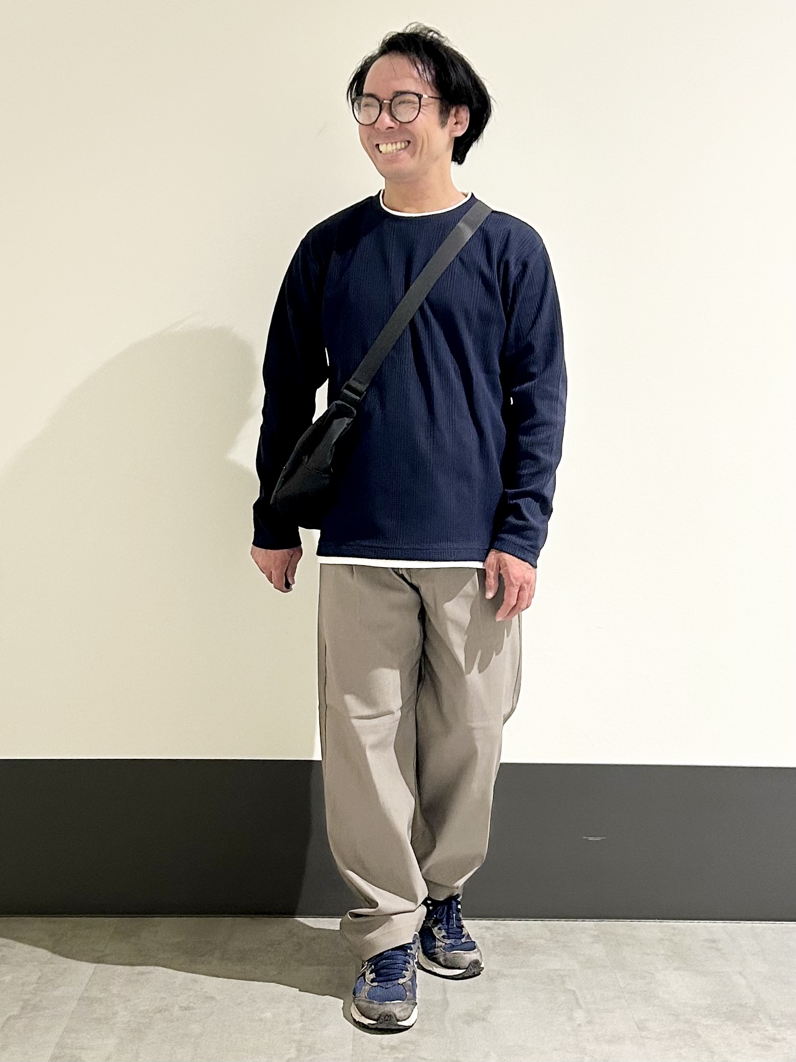 KENJI Iさんの「THE SHOP TK｜【洗濯機OK】ワッフル レイヤード 長袖Tシャツ」を使ったコーディネート