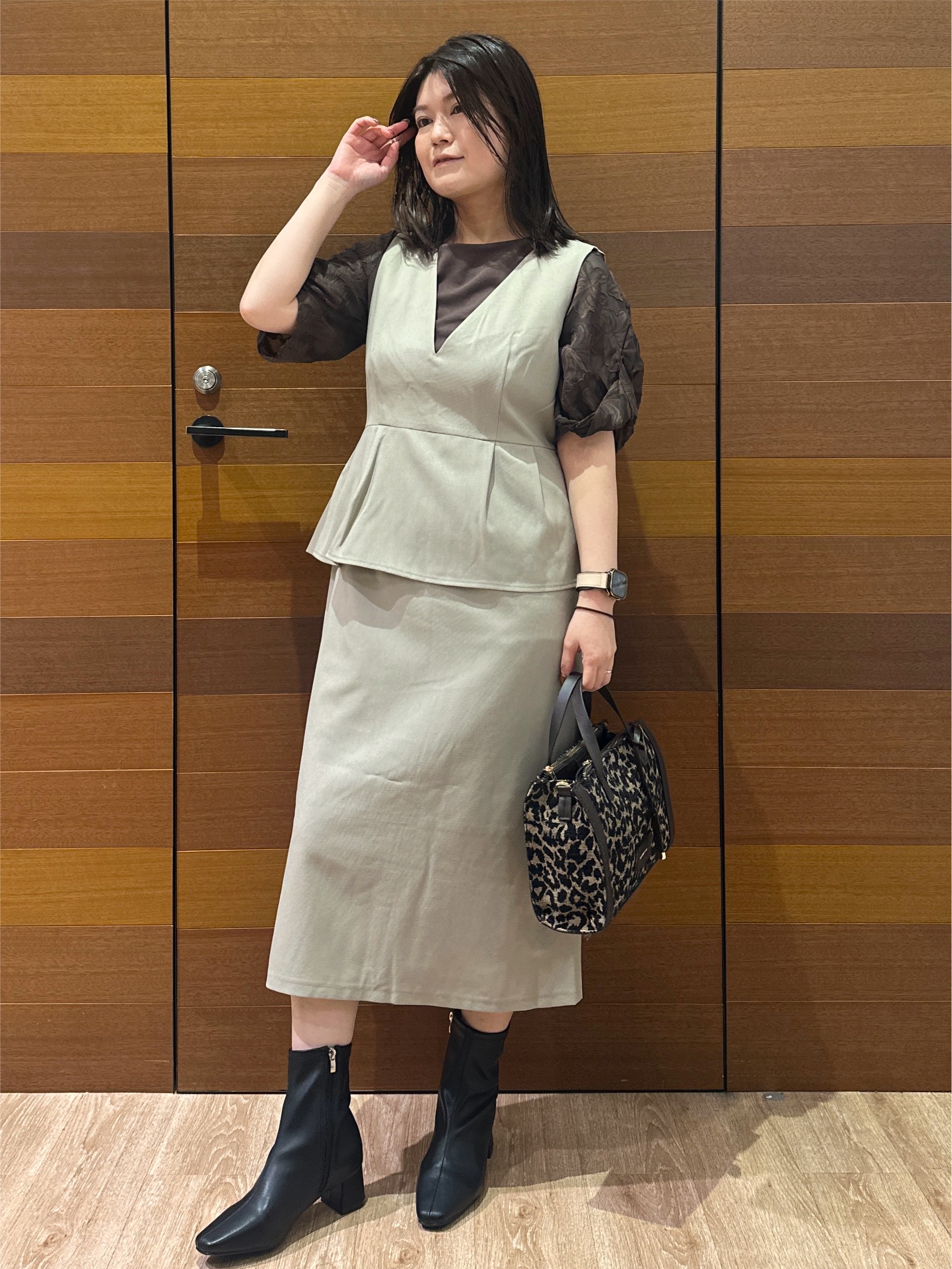 Minさんの「OPAQUE.CLIP｜花柄ジャカード５分袖トップス《接触冷感／UVケア／洗濯機OK》」を使ったコーディネート