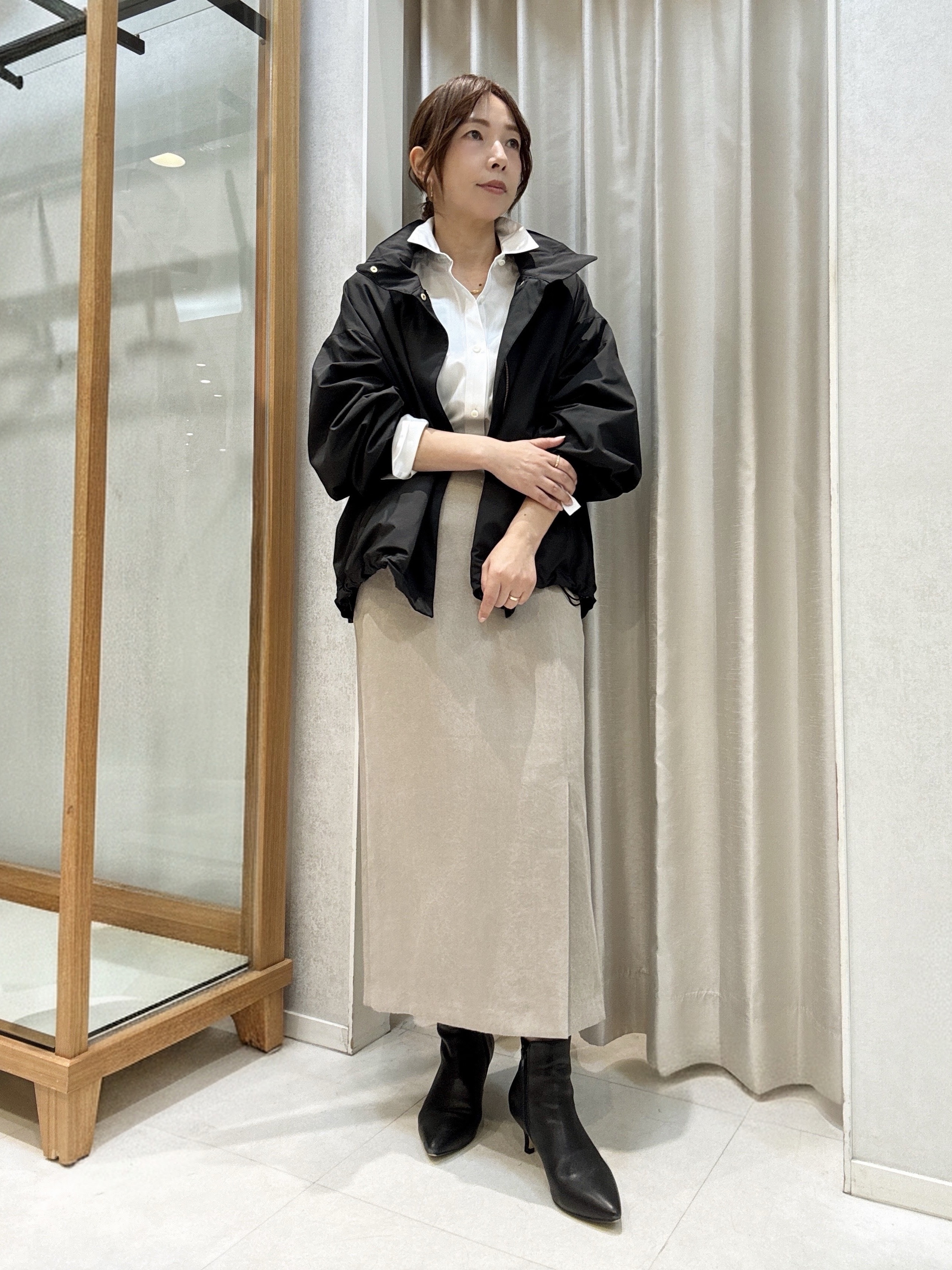 tomoさんの「UNTITLED｜【撥水/秋羽織り】タフタマウンテンパーカー」を使ったコーディネート