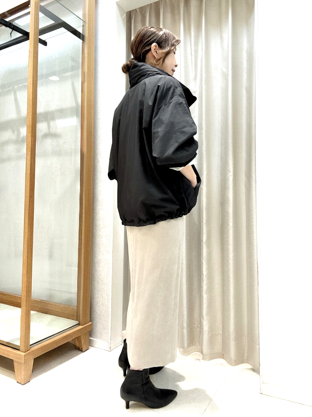 tomoさんの「UNTITLED｜【撥水/秋羽織り】タフタマウンテンパーカー」を使ったコーディネート