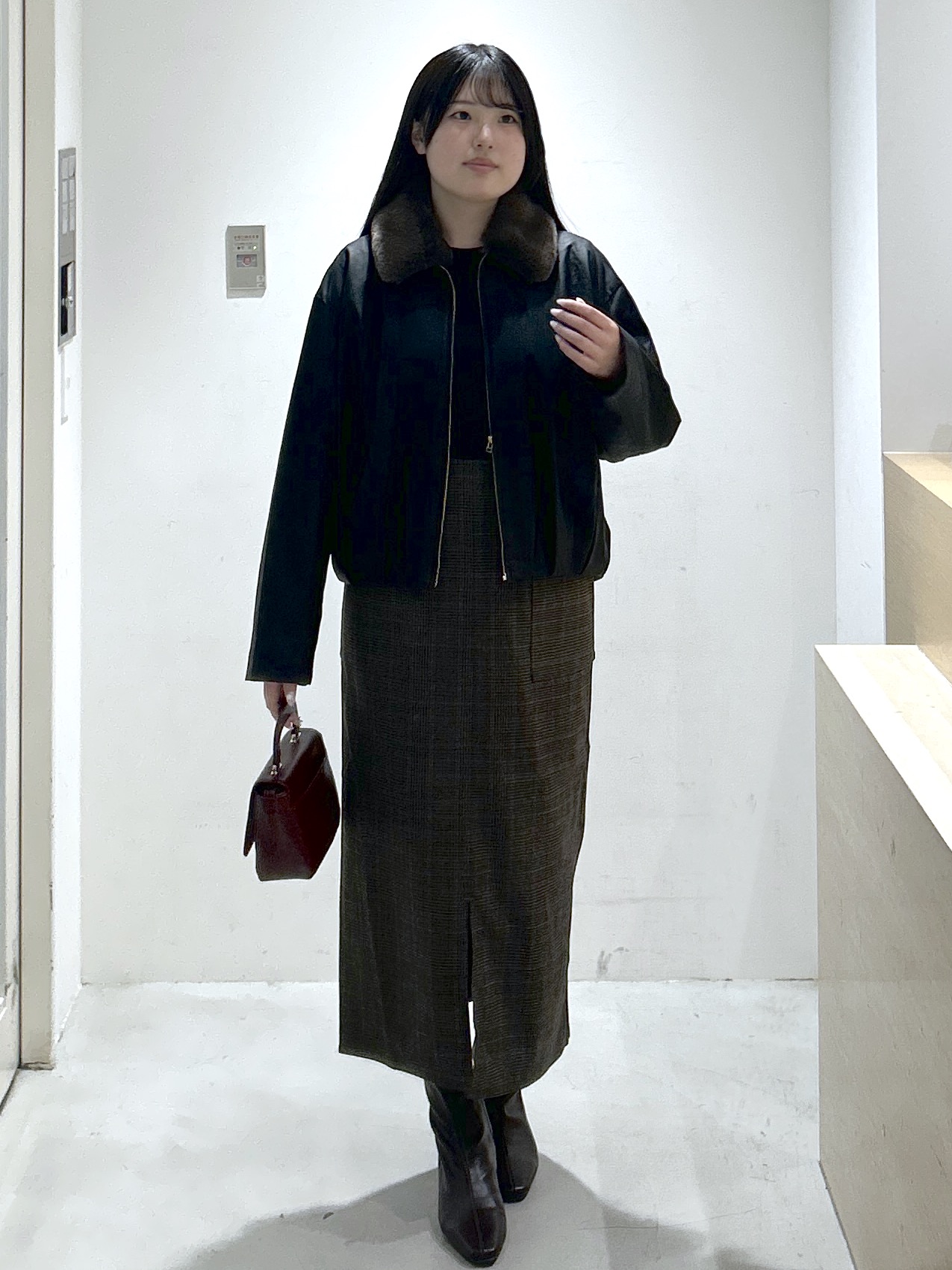 sayaさんの「OPAQUE.CLIP｜フェイクファー衿付き マットレザー調ブルゾン【洗える】」を使ったコーディネート