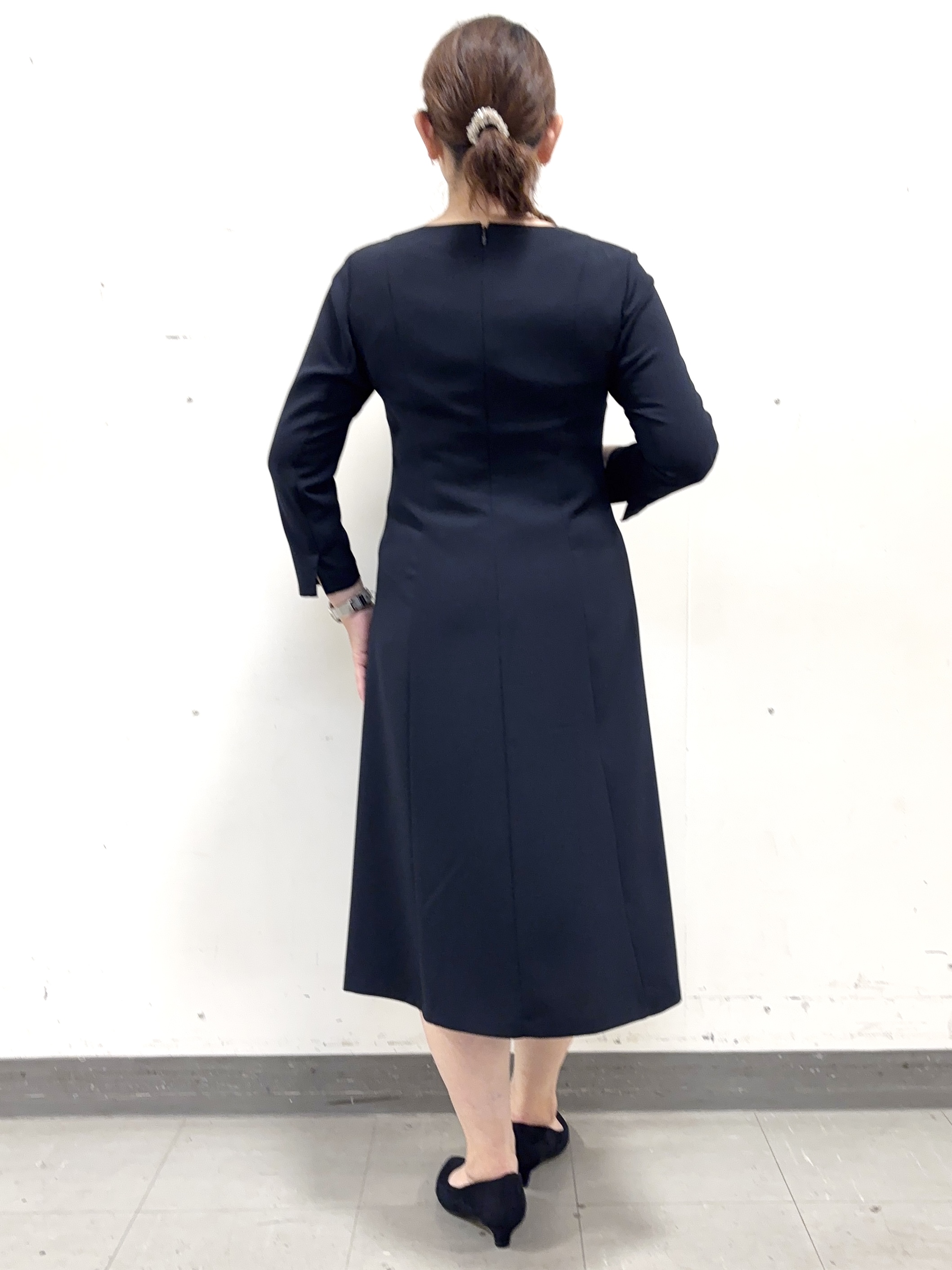 keiさんの「Reflect｜【SS-4Lサイズ】パール調パーツデザイン ノーカラーワンピース」を使ったコーディネート