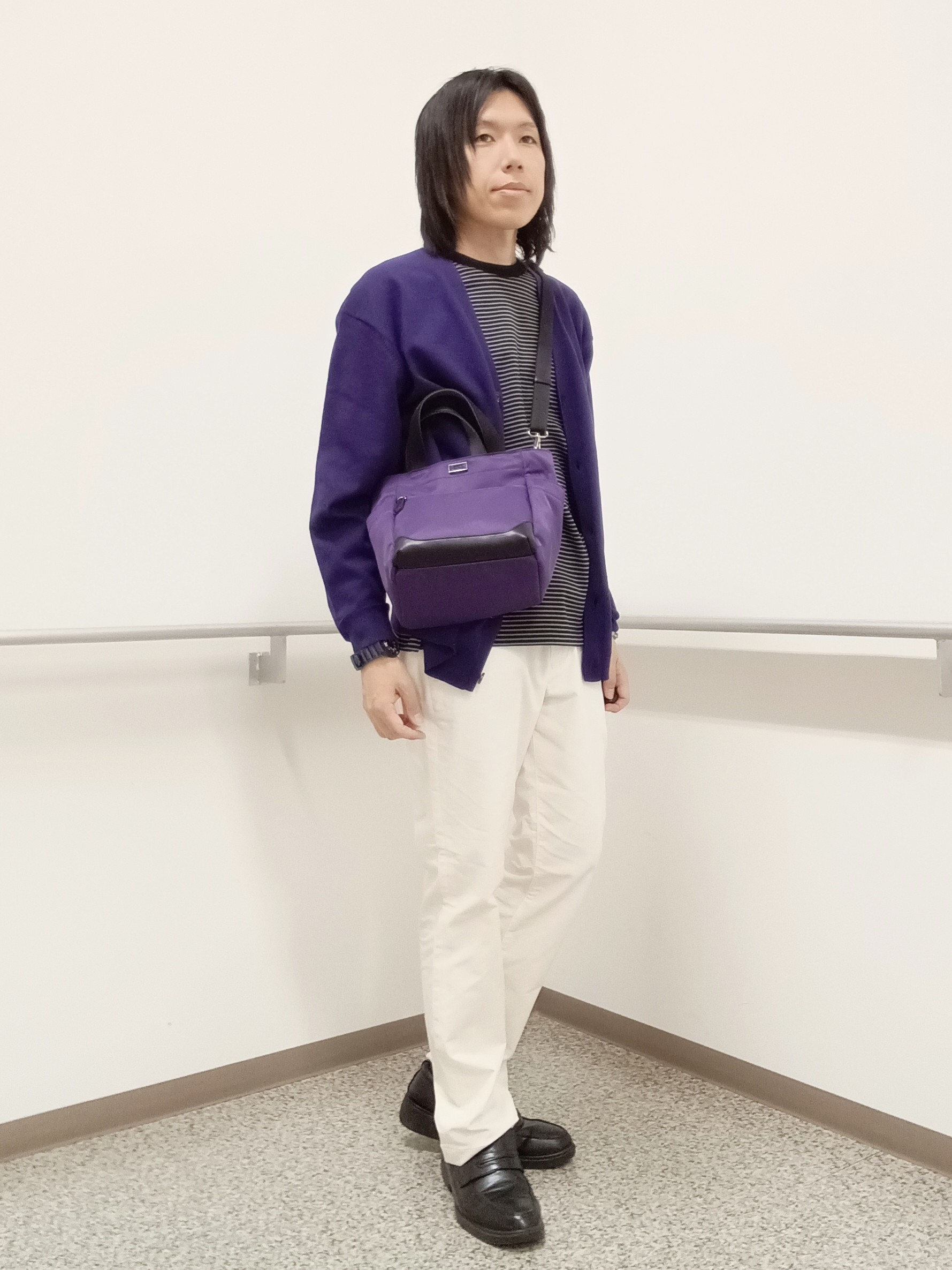 moritaさんの「TAKEO KIKUCHI｜アンチピリング ニット カーディガン」を使ったコーディネート