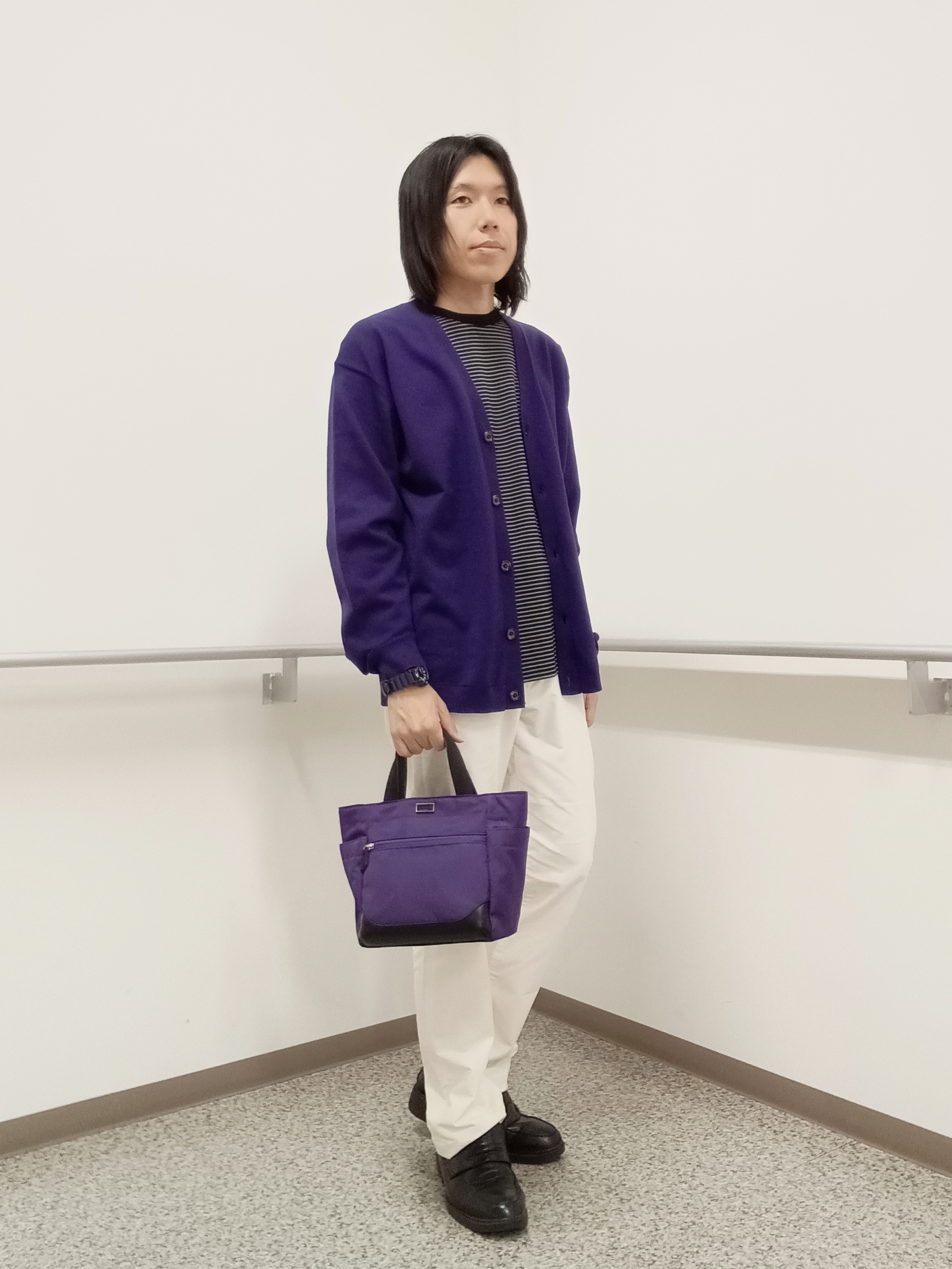 moritaさんの「TAKEO KIKUCHI｜アンチピリング ニット カーディガン」を使ったコーディネート