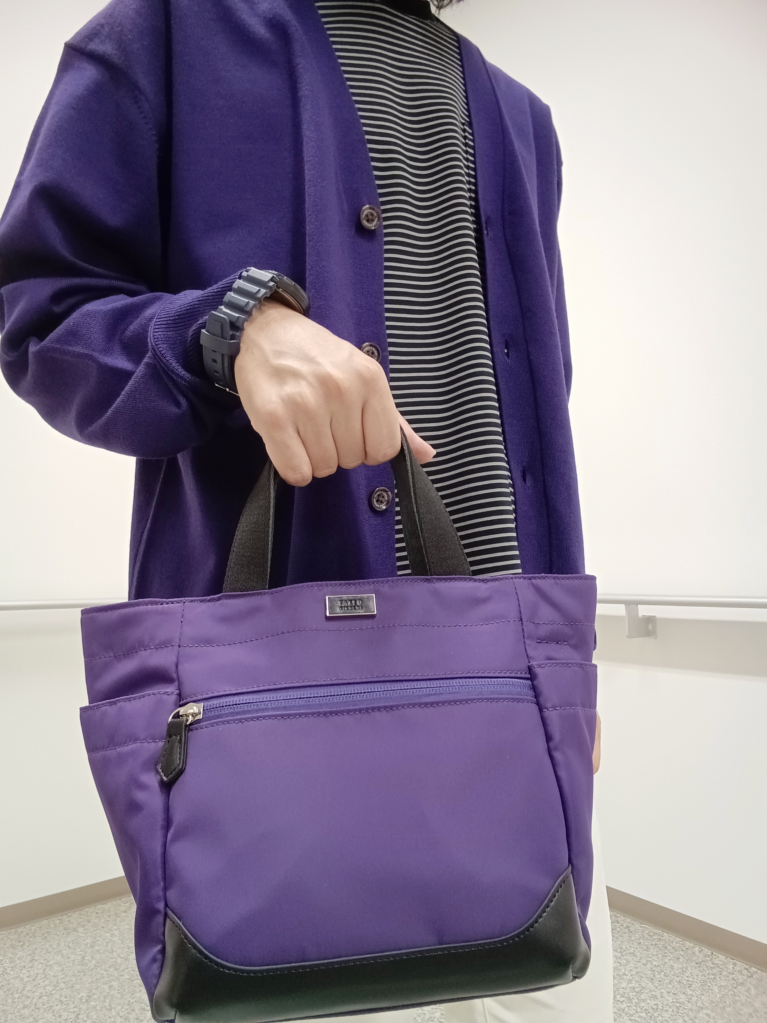 moritaさんの「TAKEO KIKUCHI｜アンチピリング ニット カーディガン」を使ったコーディネート