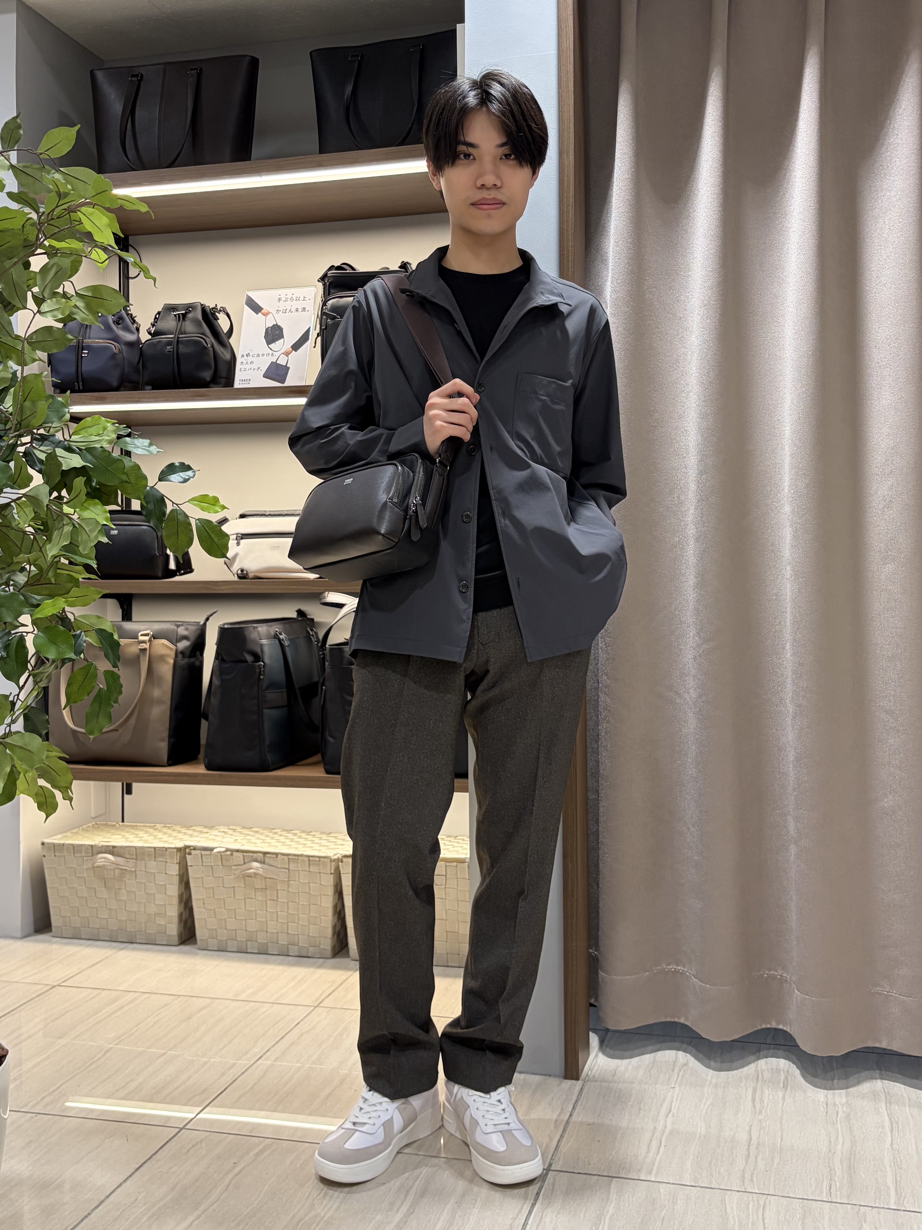 hiroさんの「TAKEO KIKUCHI｜3Dナイロンストレッチ　スタンドカラーブルゾン」を使ったコーディネート