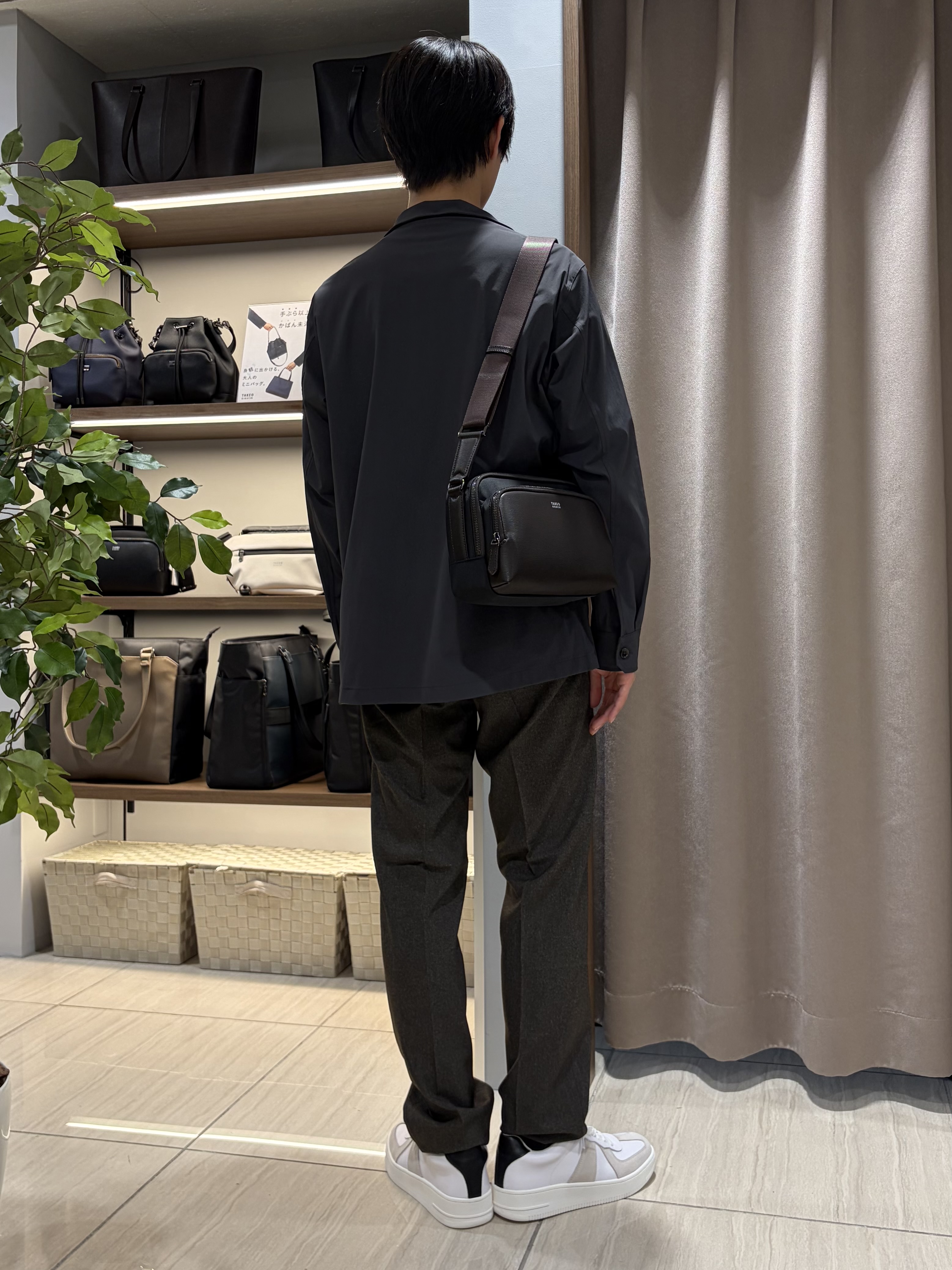 hiroさんの「TAKEO KIKUCHI｜3Dナイロンストレッチ　スタンドカラーブルゾン」を使ったコーディネート