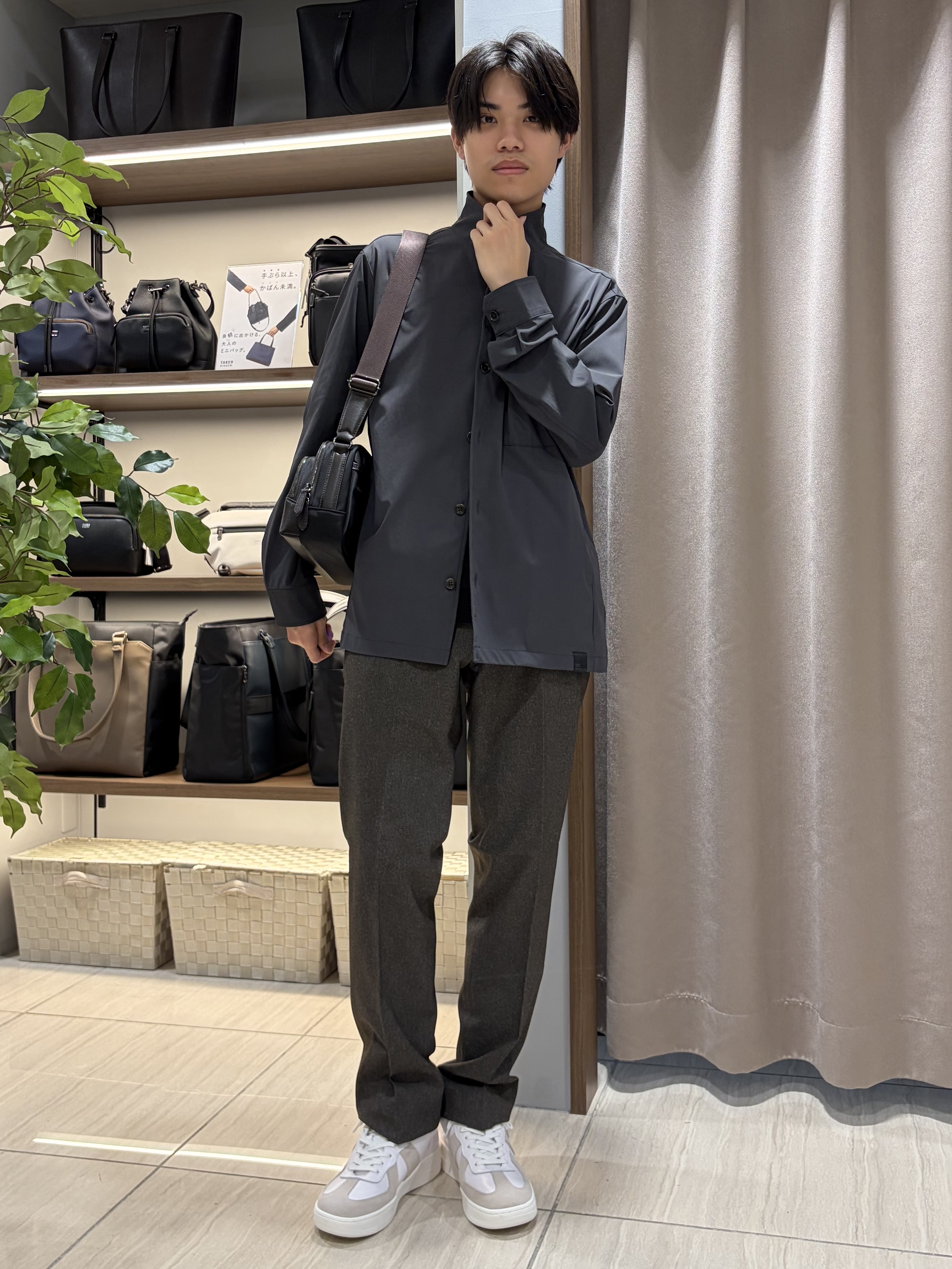 hiroさんの「TAKEO KIKUCHI｜3Dナイロンストレッチ　スタンドカラーブルゾン」を使ったコーディネート