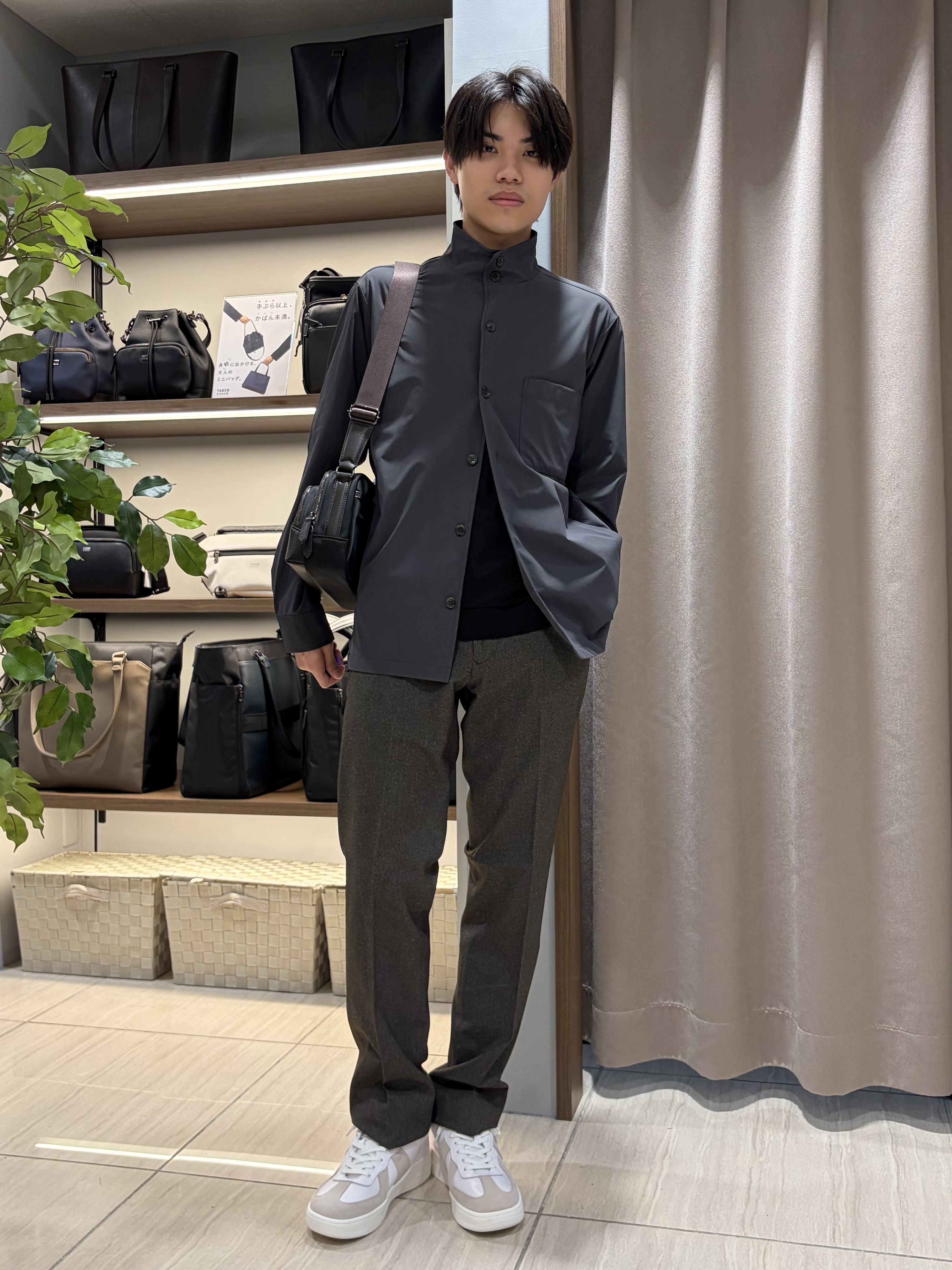 hiroさんの「TAKEO KIKUCHI｜3Dナイロンストレッチ　スタンドカラーブルゾン」を使ったコーディネート