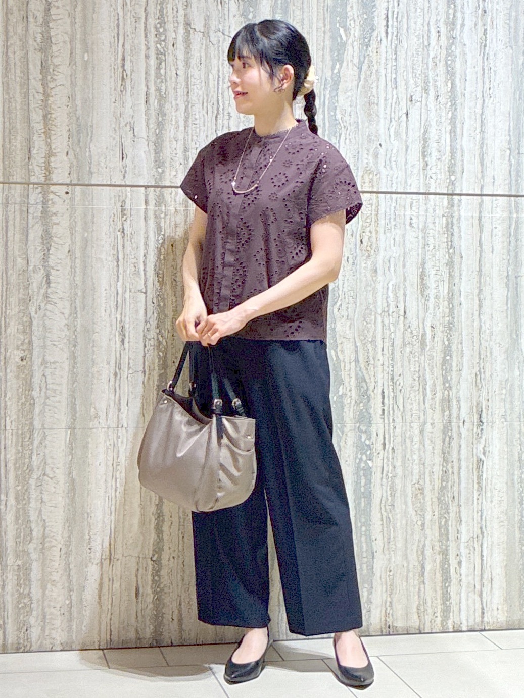  beni_gingerさんの「Reflect｜【通勤◎】カットワーク刺繍レース シャツブラウス」を使ったコーディネート