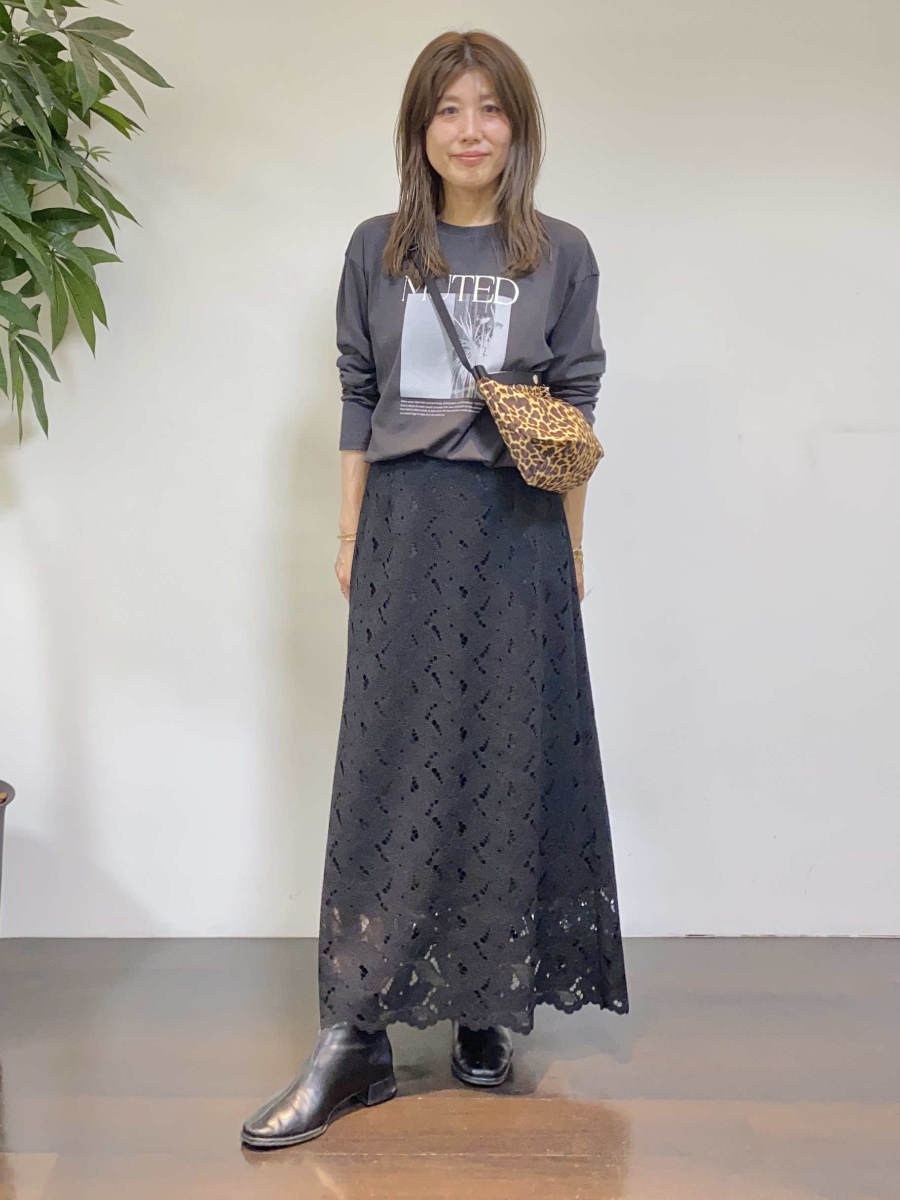 tomoさんの「UNTITLED｜【撥水/秋羽織り/2way】タフタマウンテンパーカー」を使ったコーディネート
