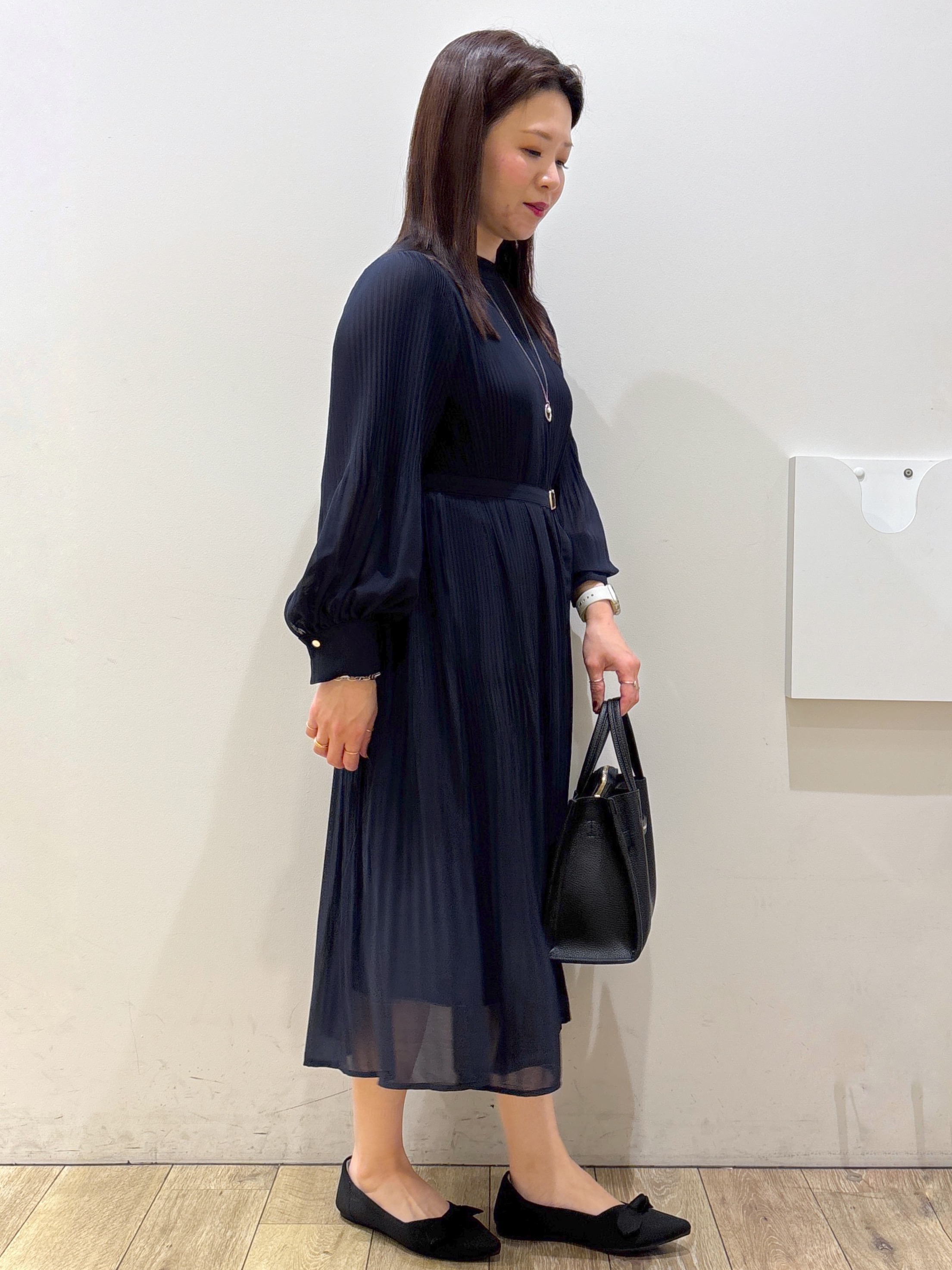 mameさんの「index｜【XS-3Lサイズ】ジョーゼットアソートプリーツワンピース《洗濯機OK／防シワ／イージーアイロン》」を使ったコーディネート