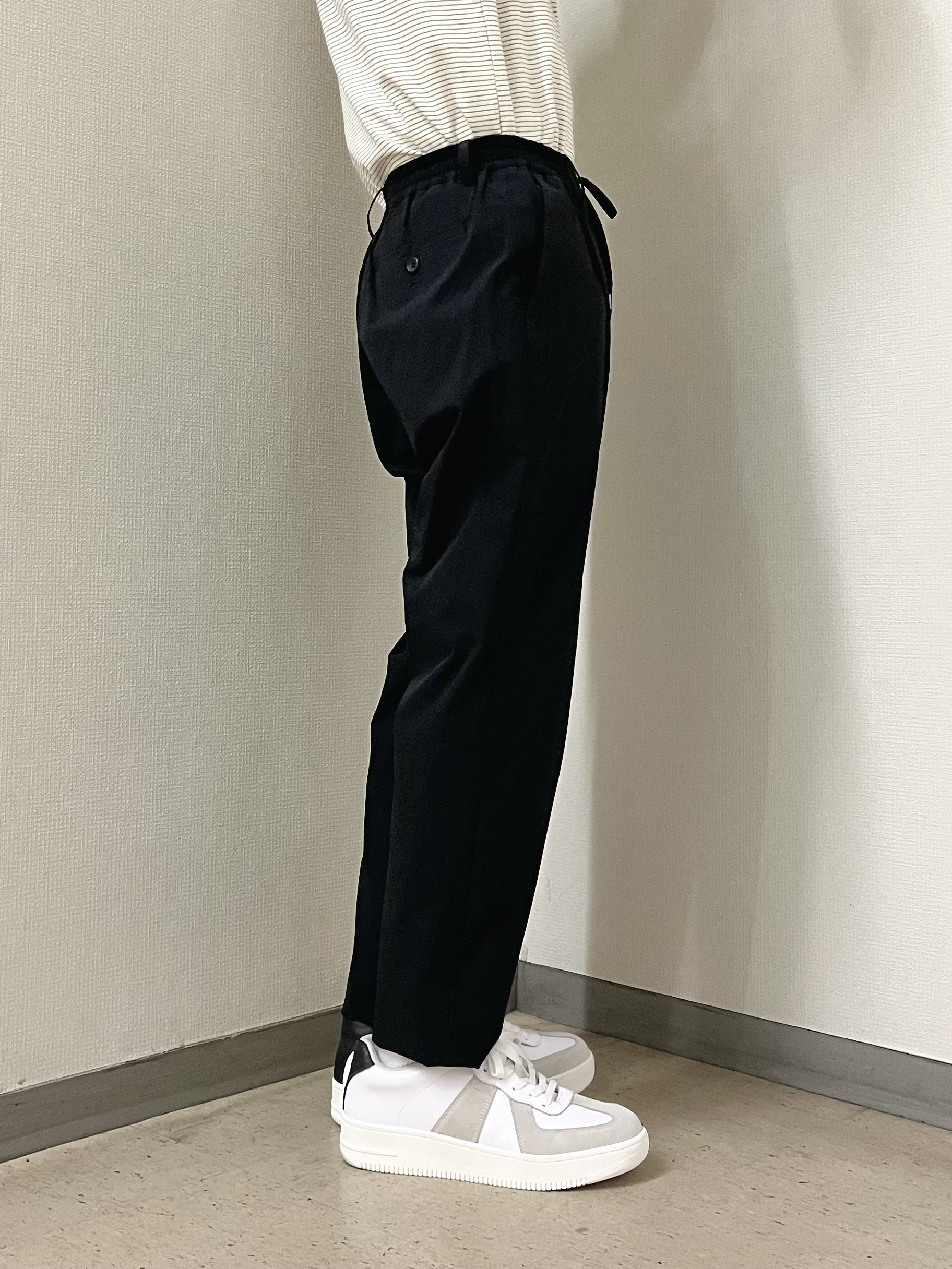 URAさんの「TAKEO KIKUCHI｜デニム＆スウェード調 ジップブルゾン」を使ったコーディネート