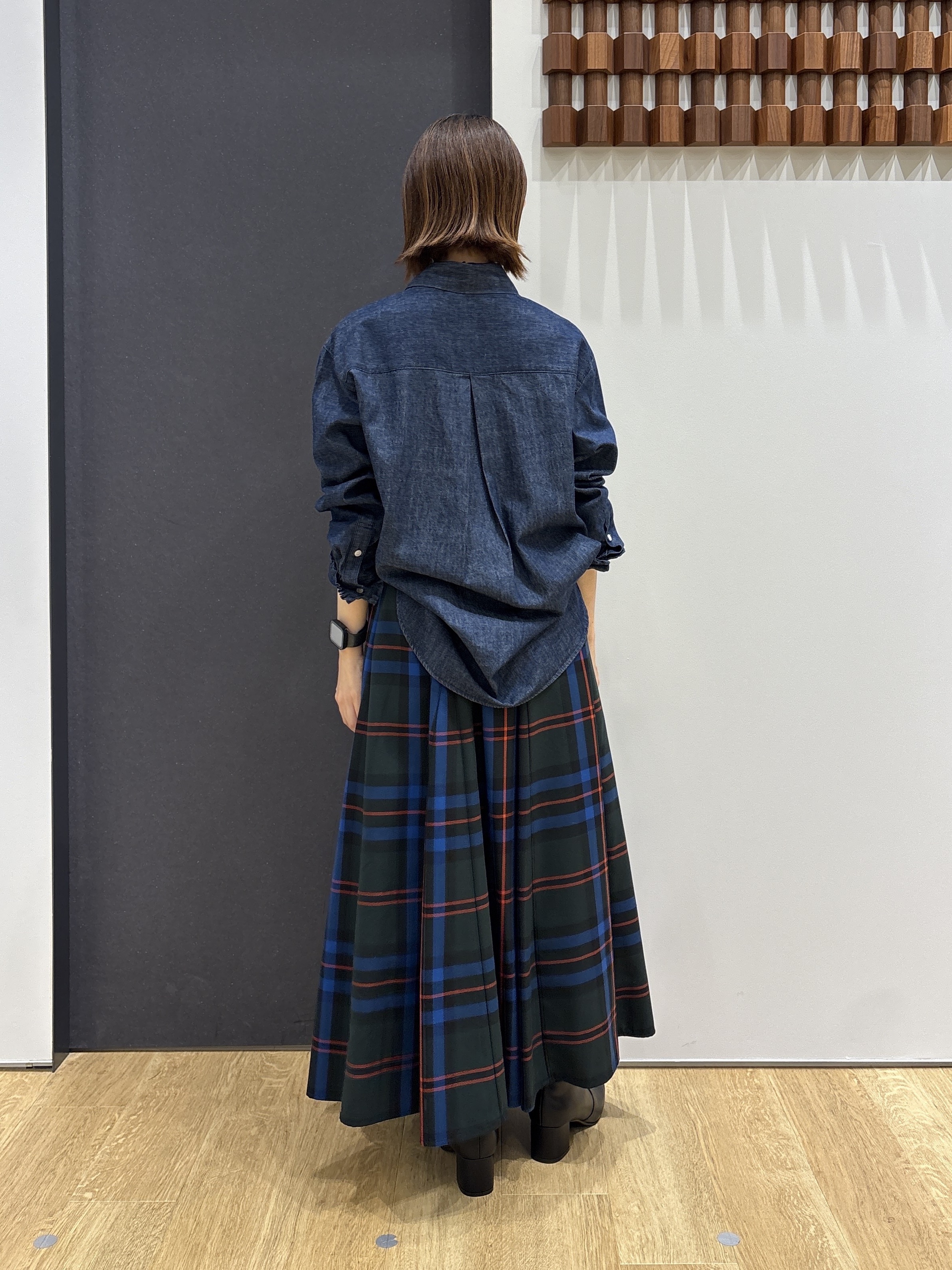 risaさんの「Dessin｜【ボウタイ取り外し可】2WAYデニムフリルシャツ」を使ったコーディネート