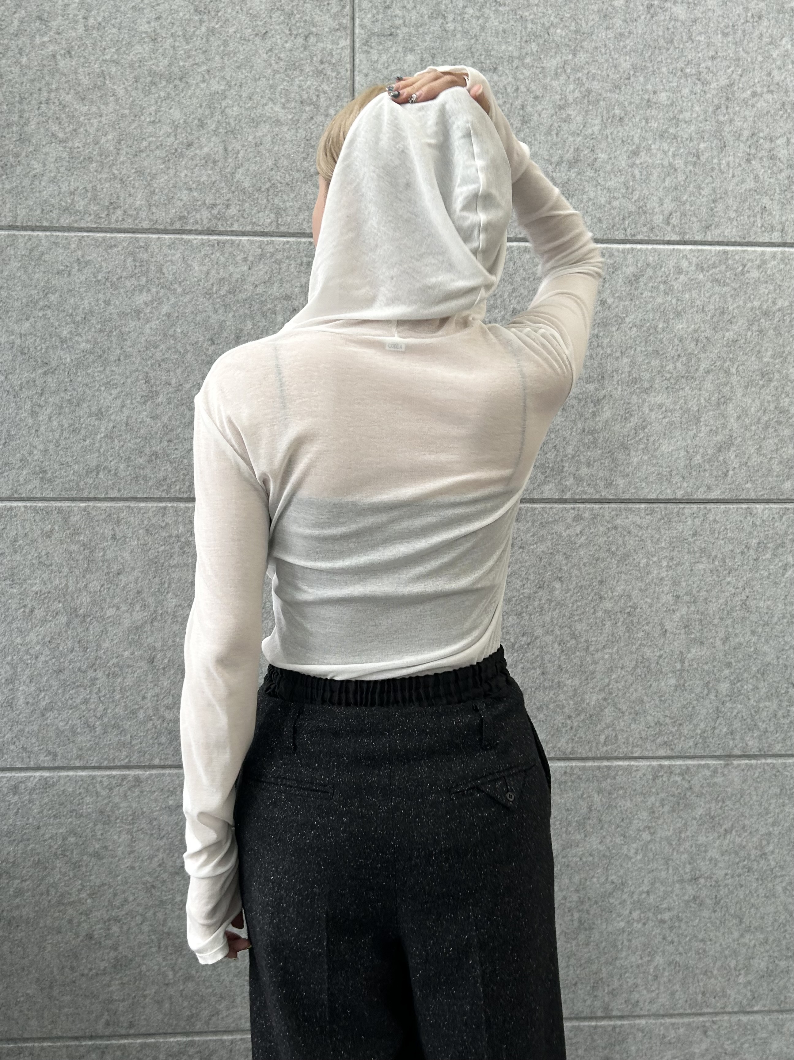honoka Aさんの「CODE A｜【Re】sheer hoodie tee」を使ったコーディネート