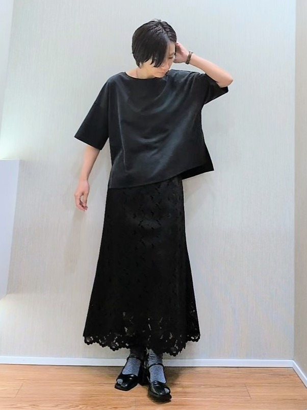 ミズタさんの「UNTITLED｜【きれいめTシャツ/セットアップ可】ヴィンテージライクプルオーバー」を使ったコーディネート
