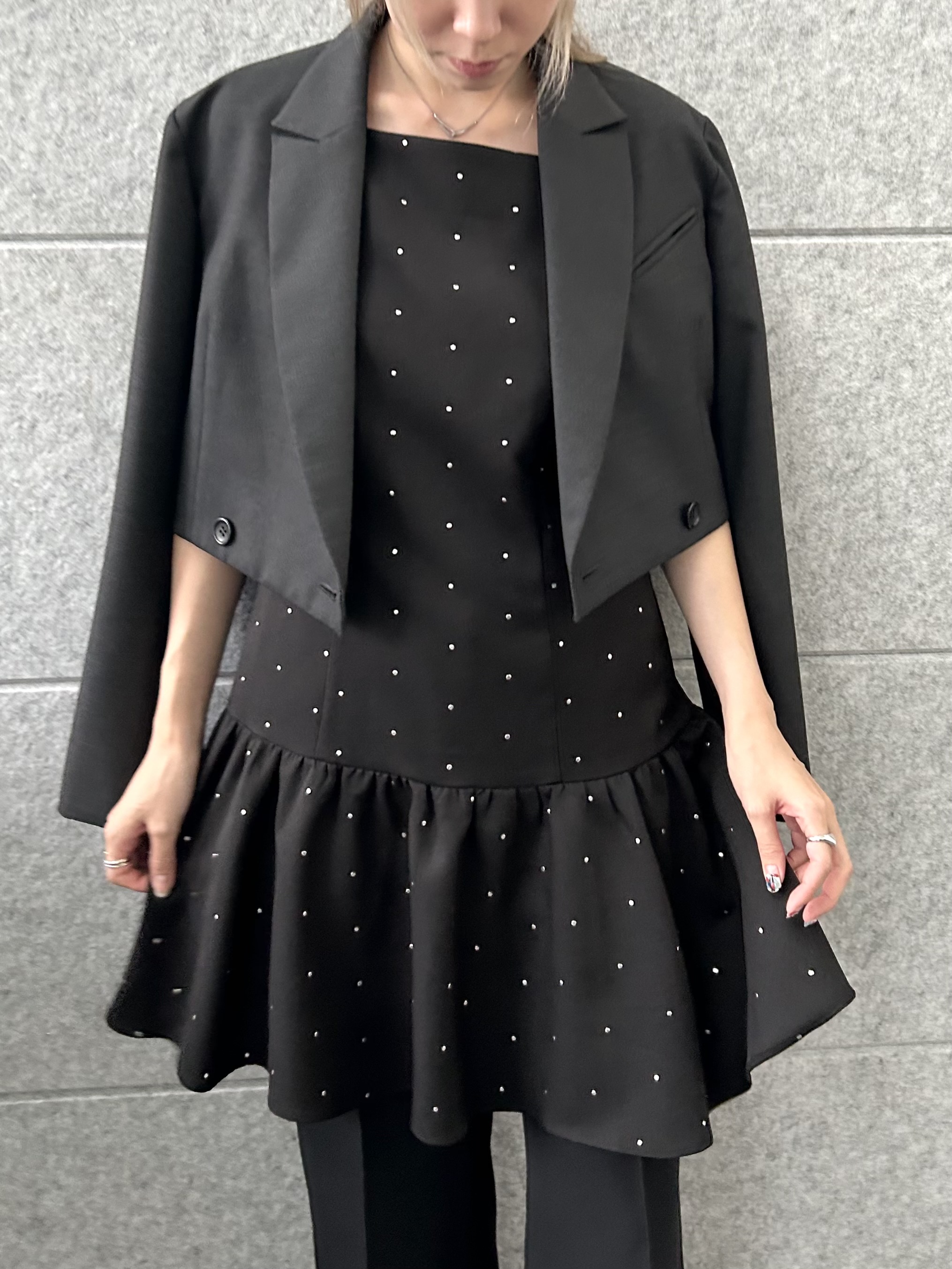 honoka Aさんの「CODE A｜ribboned tailor jacket」を使ったコーディネート
