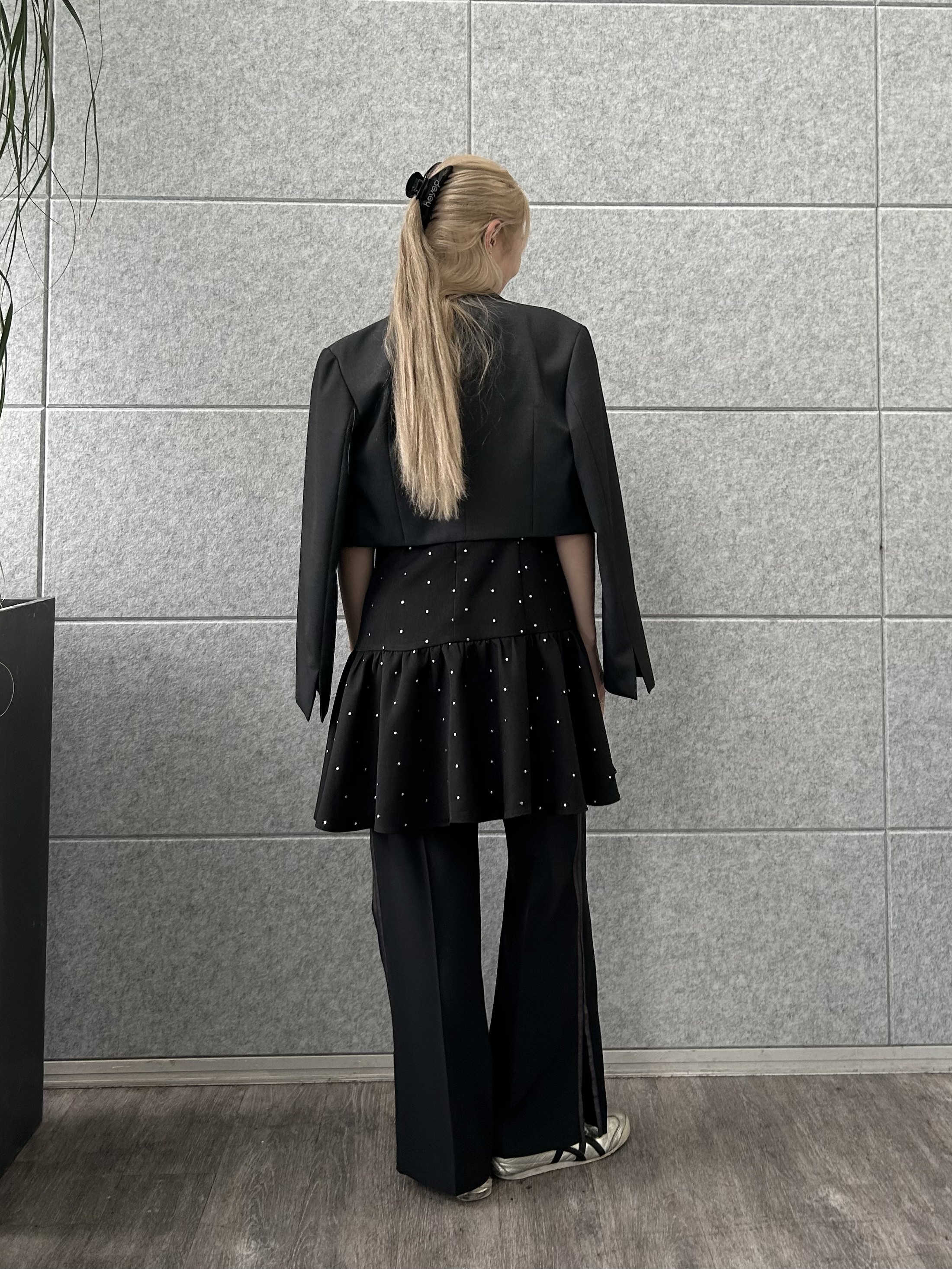 honoka Aさんの「CODE A｜ribboned tailor jacket」を使ったコーディネート